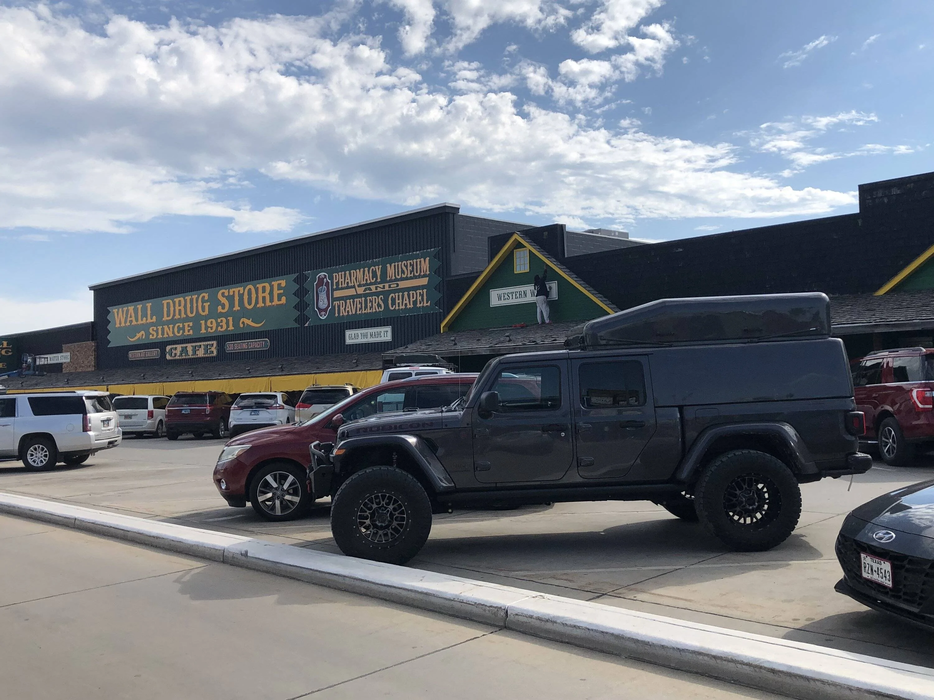Jeep Gladiator Gladiator Expedition Rigs IMG_8501