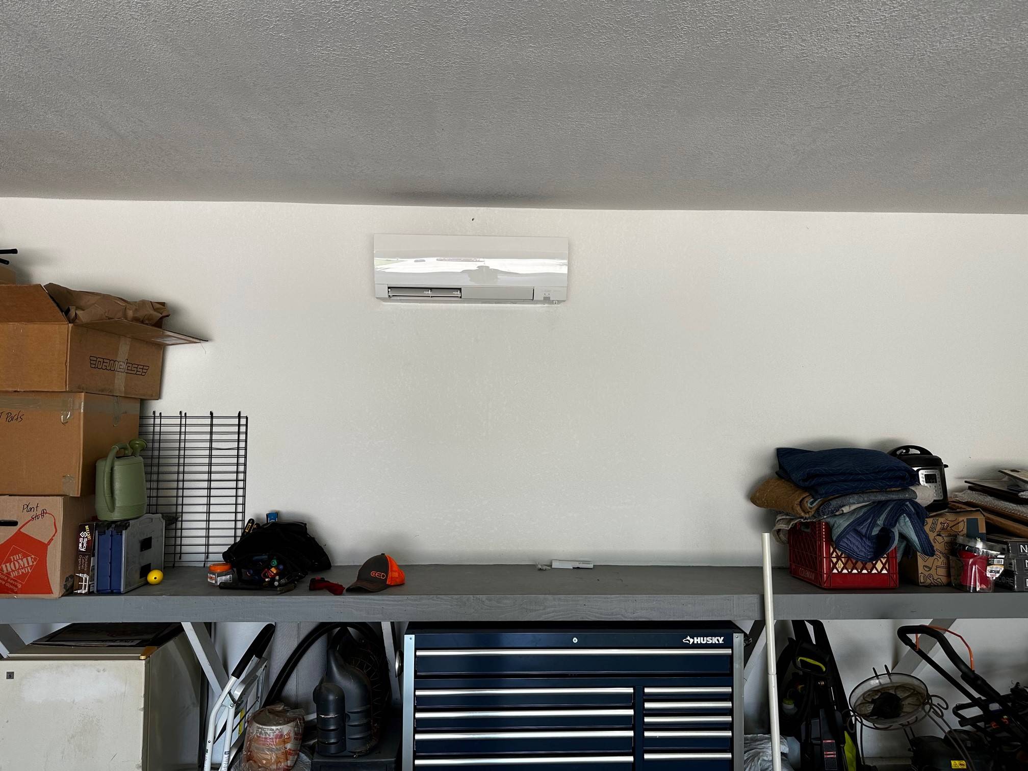 Jeep Gladiator Who Installed AC in Their Garage? Inside