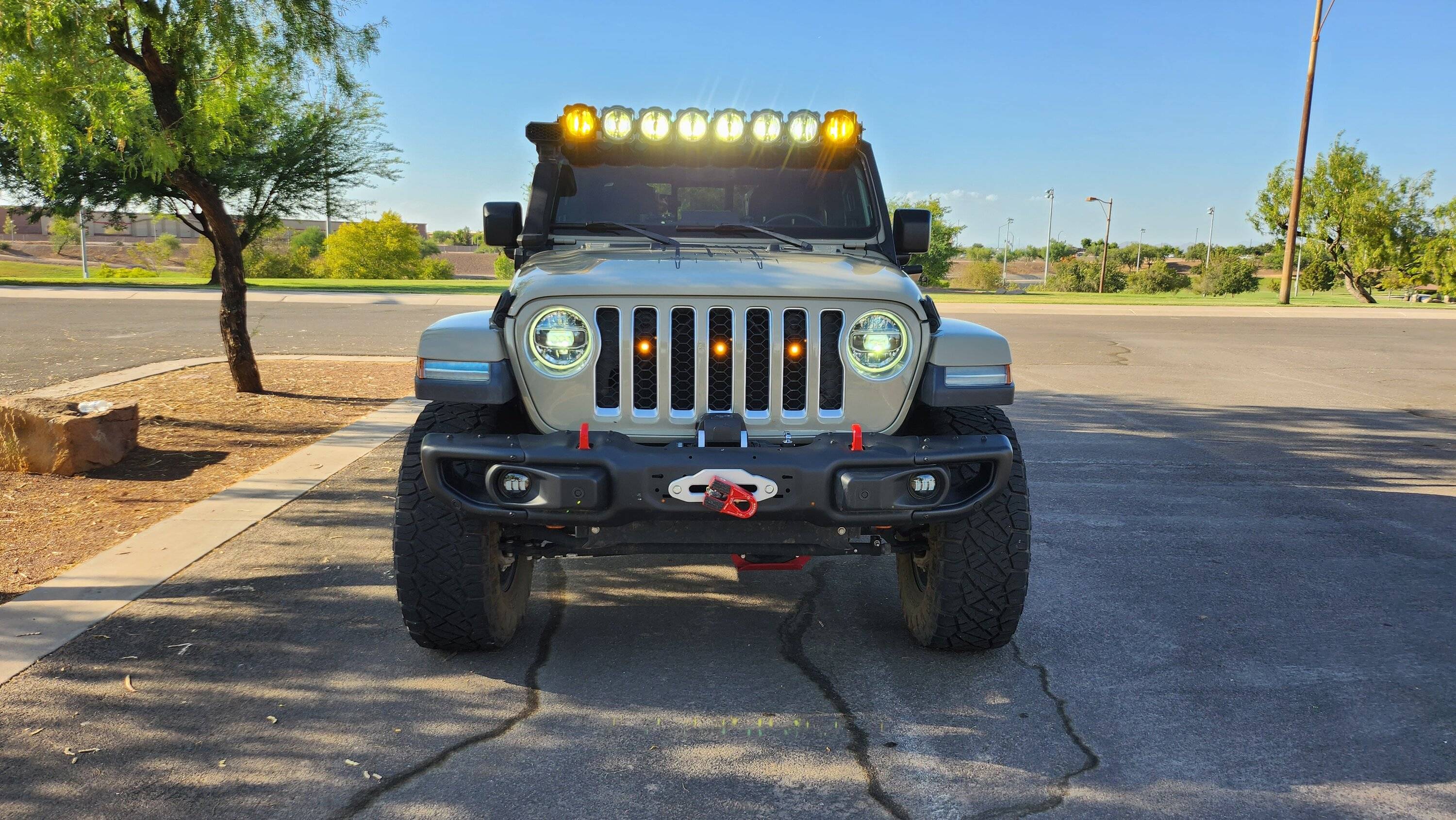 Jeep Gladiator 2020 JEEP GLADIATOR OVERLAND GOBI **LOADED** 20230719_171853