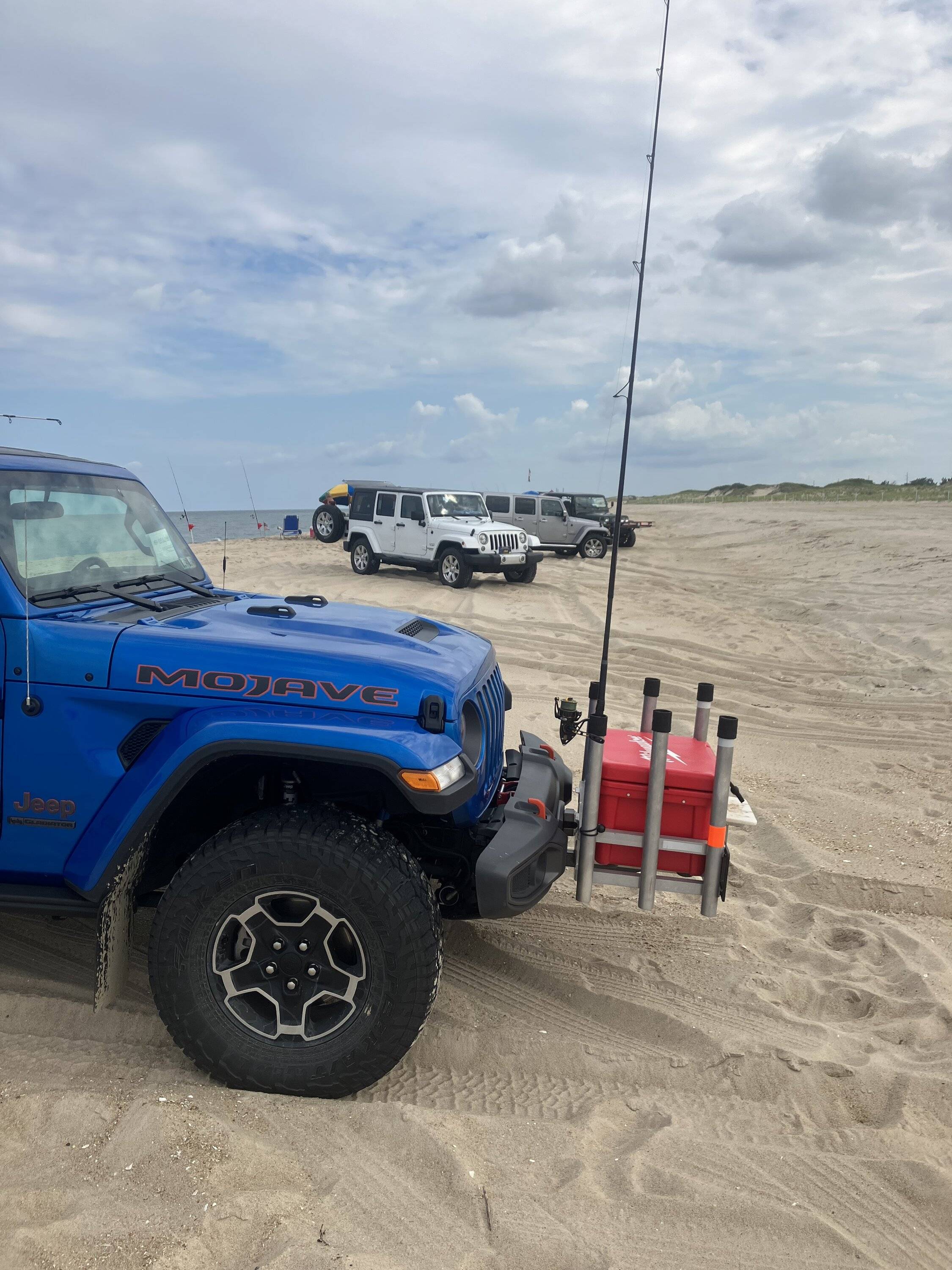 Jeep Gladiator Jeeps Parking Next To Jeeps IMG_1266