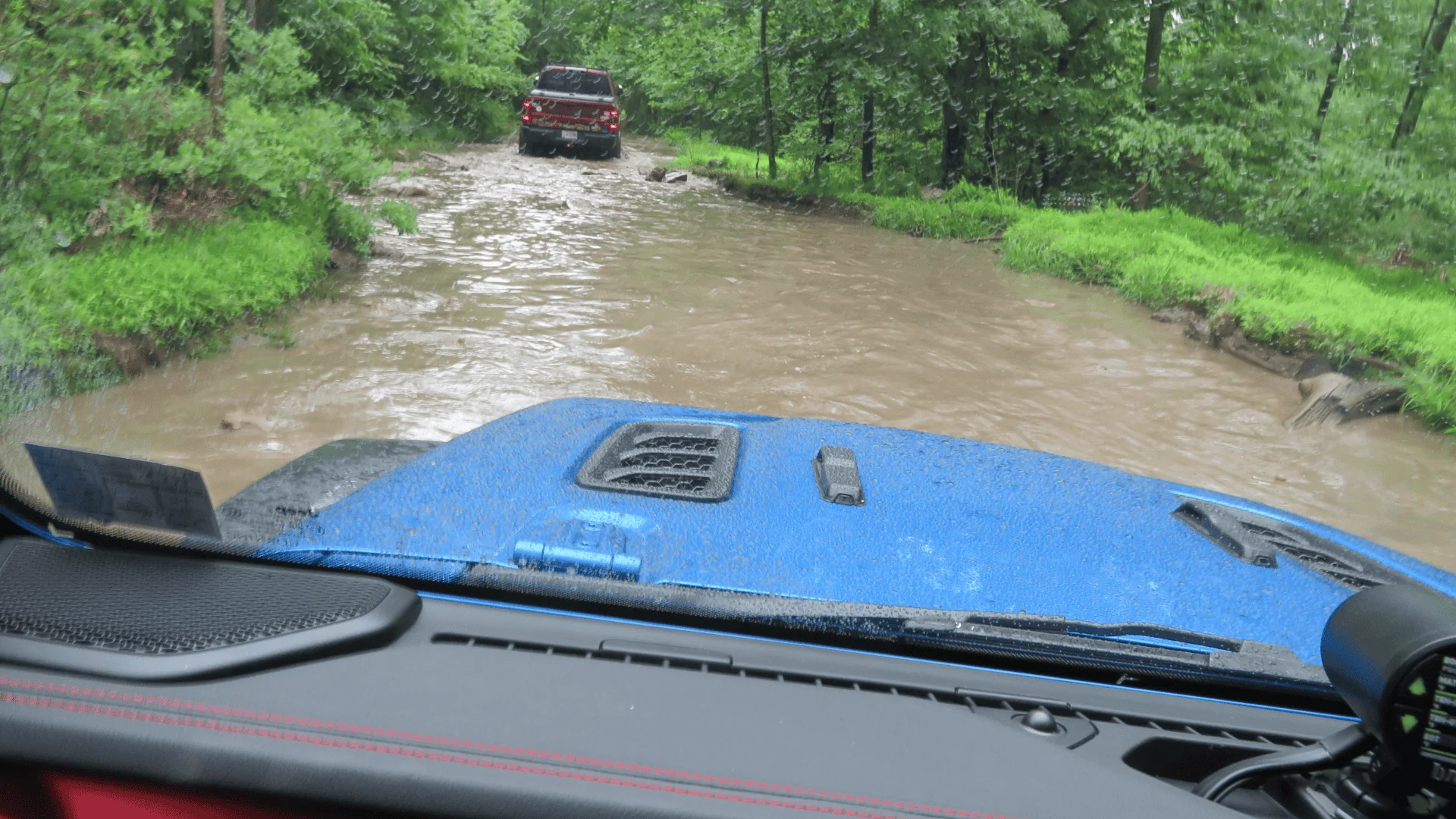 Jeep Gladiator Unexpected Flood Fording 1690087389544