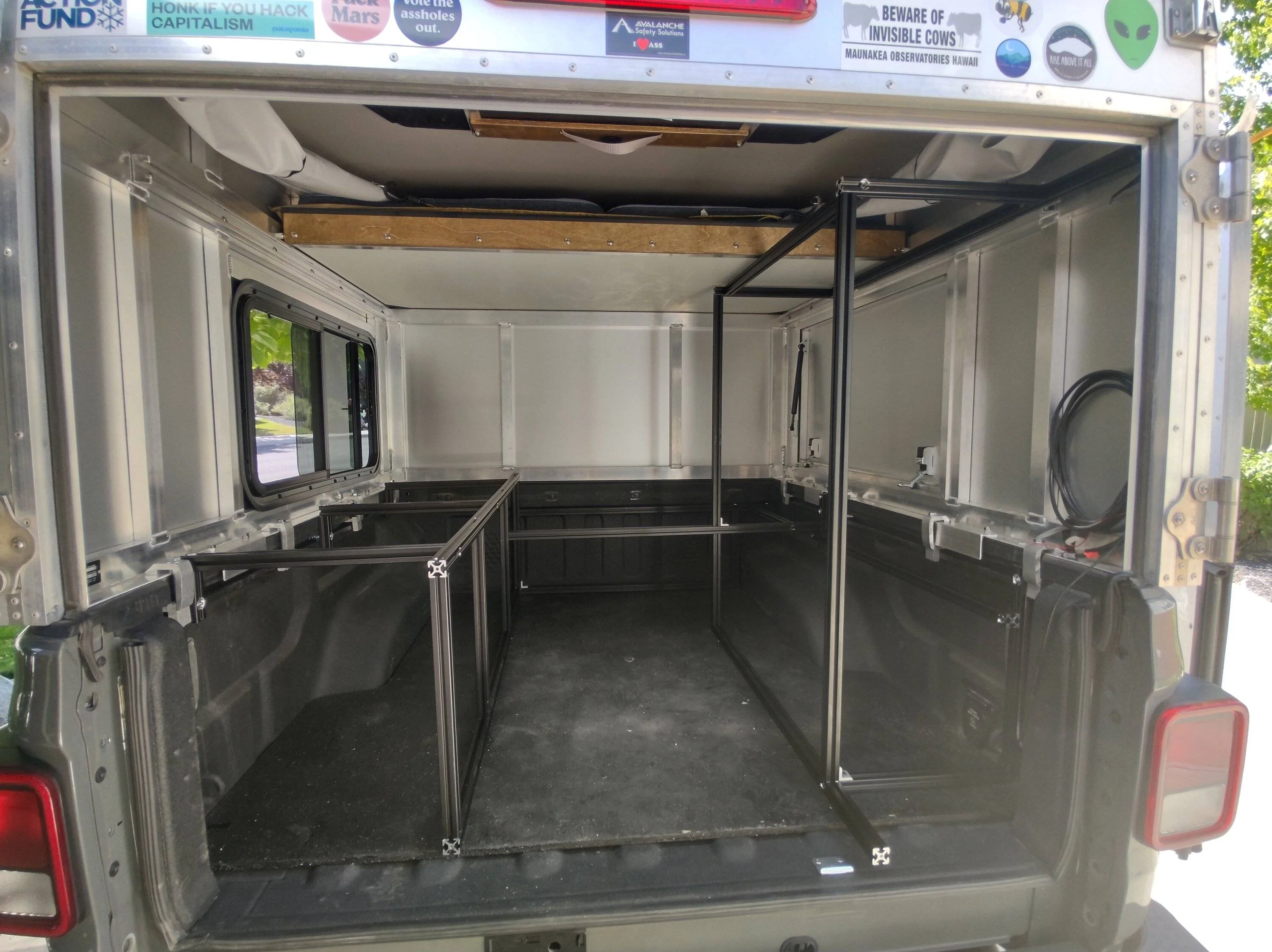 Jeep Gladiator Alu-Cab Canopy Camper Roll Call IMG_20230722_152708174_HDR