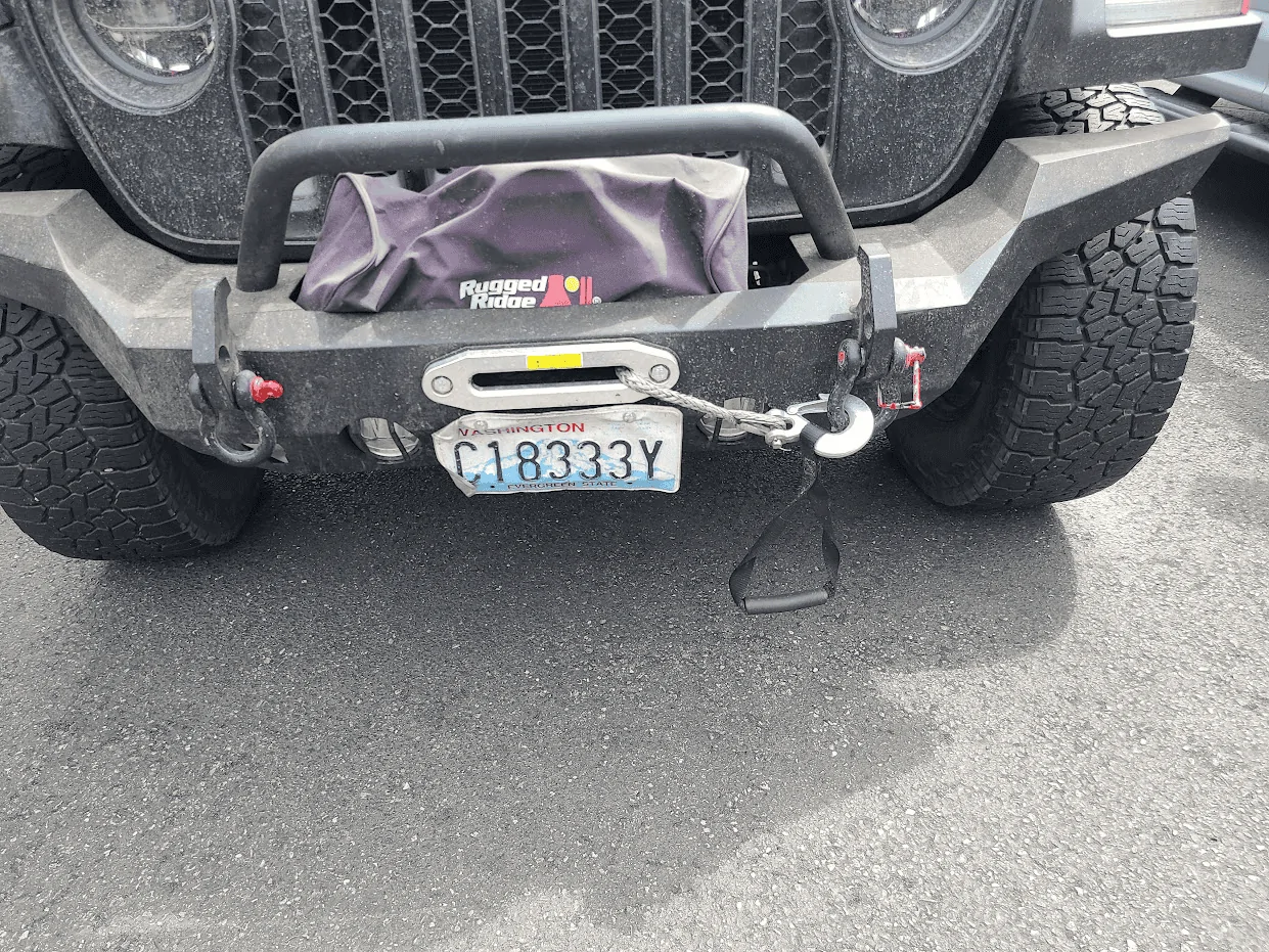 Jeep Gladiator Winch hook isolator? 1690234775481