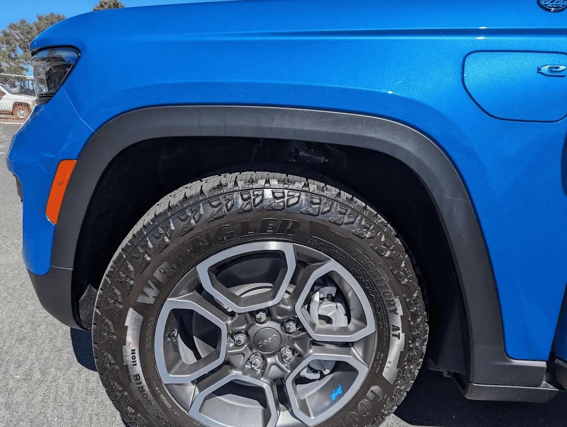 Jeep Gladiator My new hydro blue pearl... 1690333038361