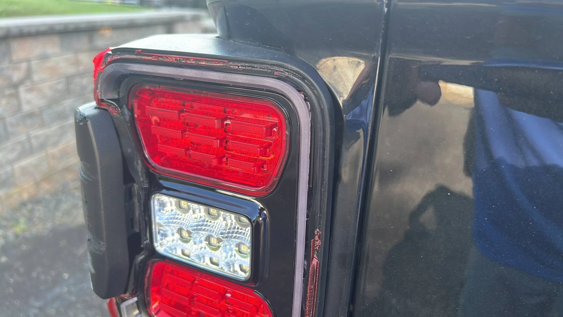 Jeep Gladiator Stopped at light Gladiator vs 53’ Semi Truck… FD84FB9A-A1A3-496B-AA3F-9CEED77E1522-Damage-1
