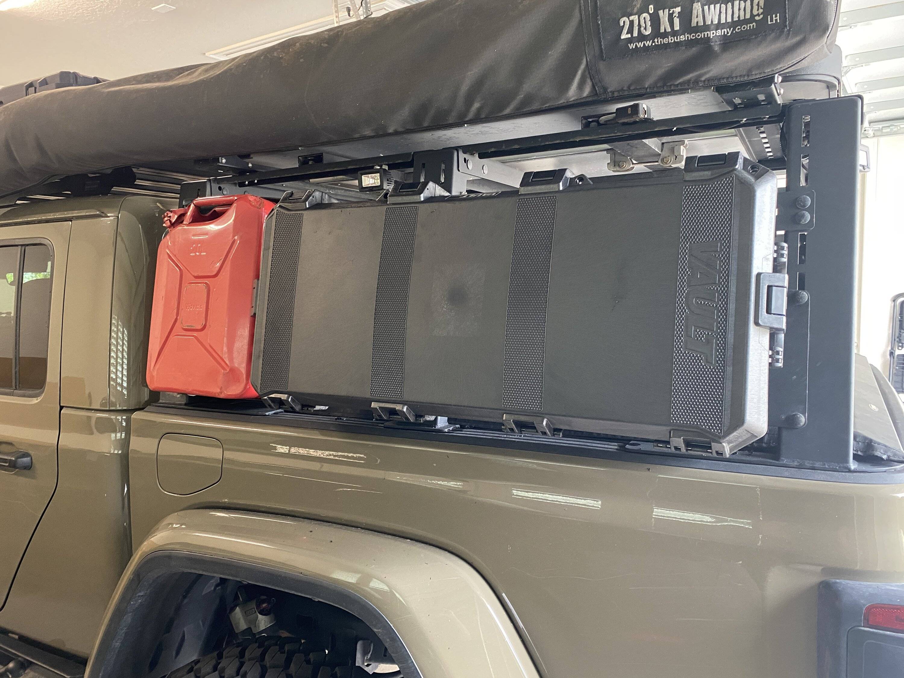 Jeep Gladiator Finished up the bar. In case of emergency! IMG_6686.JPG