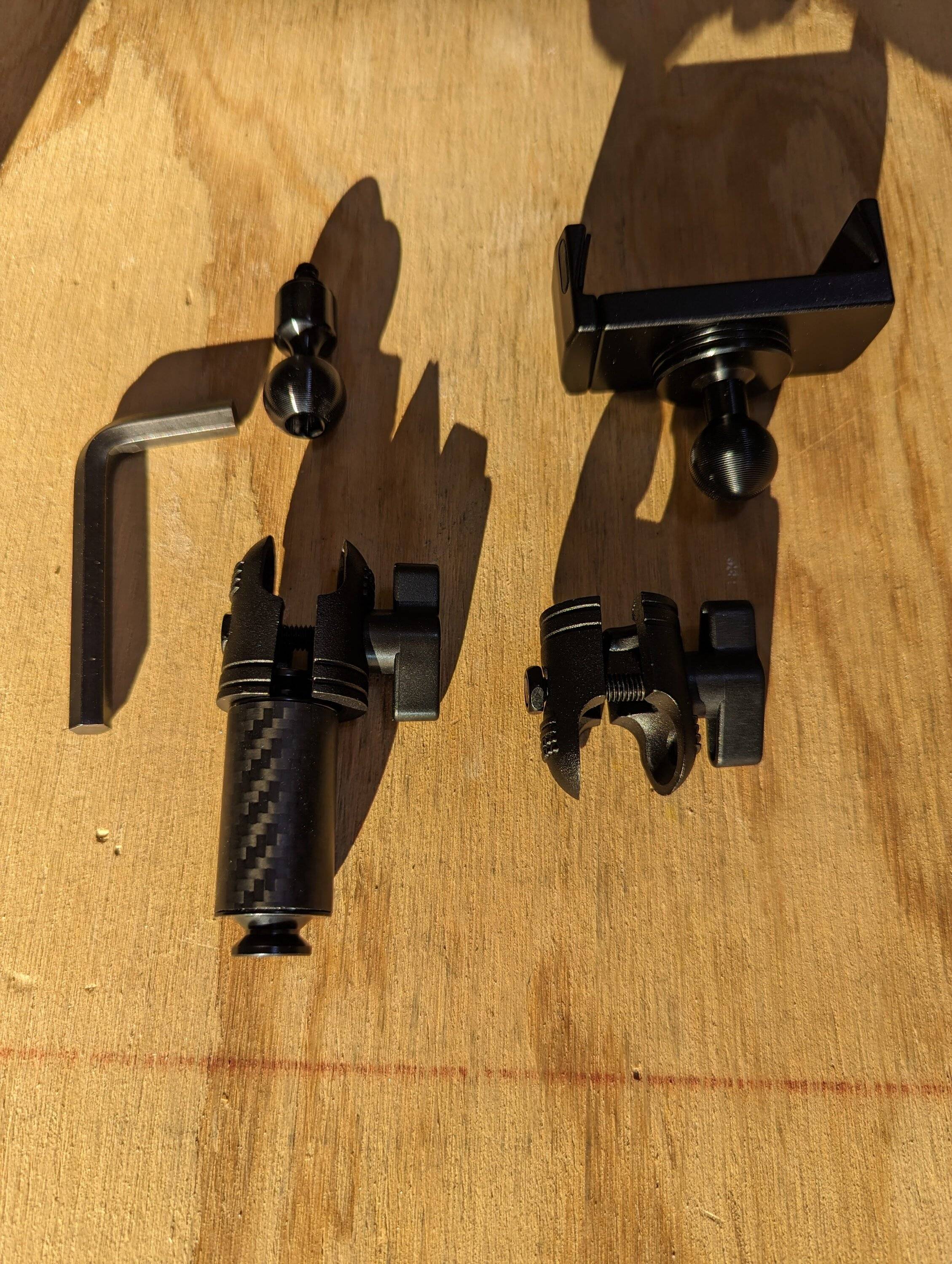 Jeep Gladiator Bulletpoint Mounting Solutions Phone Holder PXL_20230711_230028690