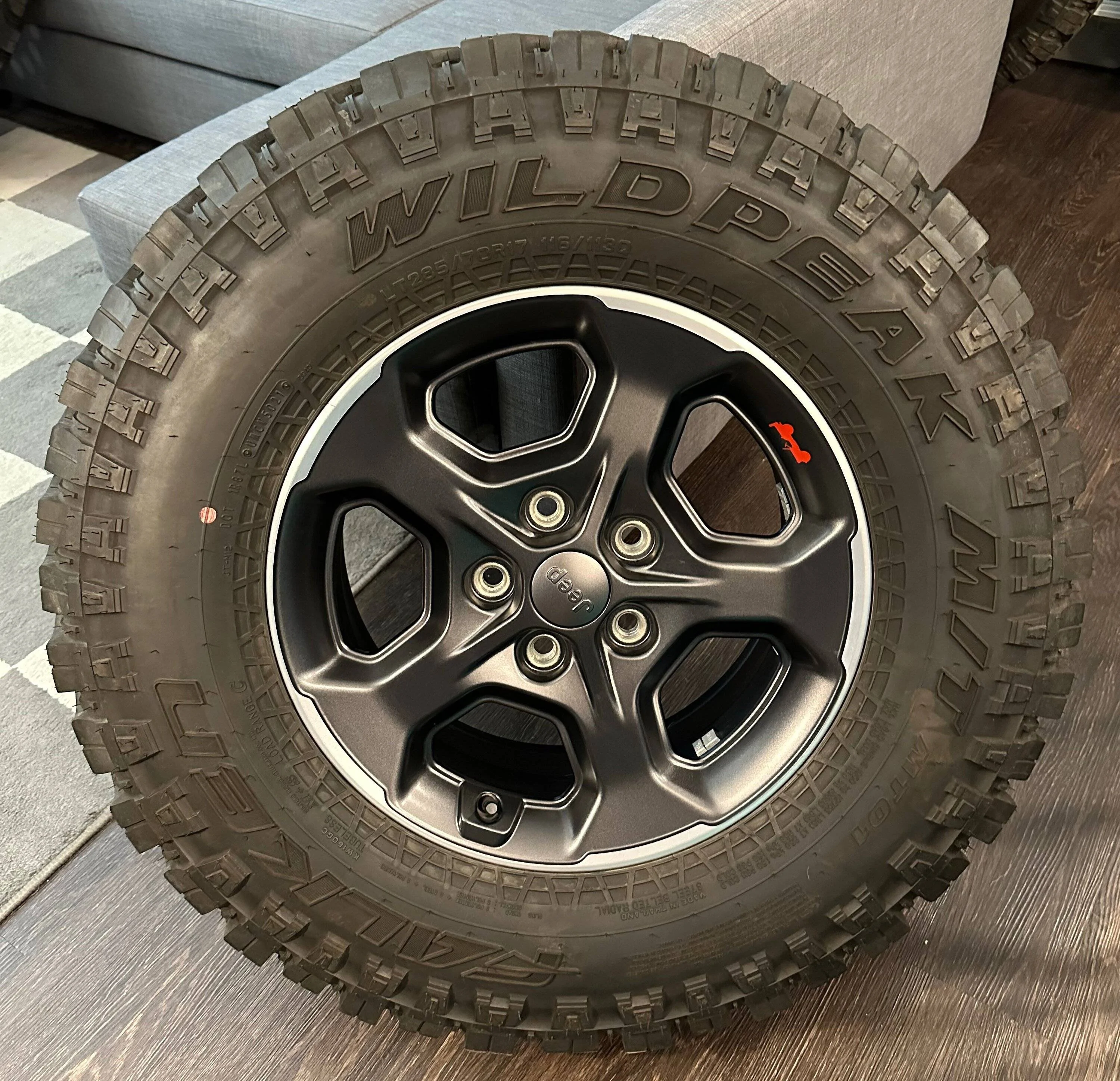 Jeep Gladiator '22 Rubicon Wheels 33" Falken M/Ts 4500 miles - $1000 wheel1_front