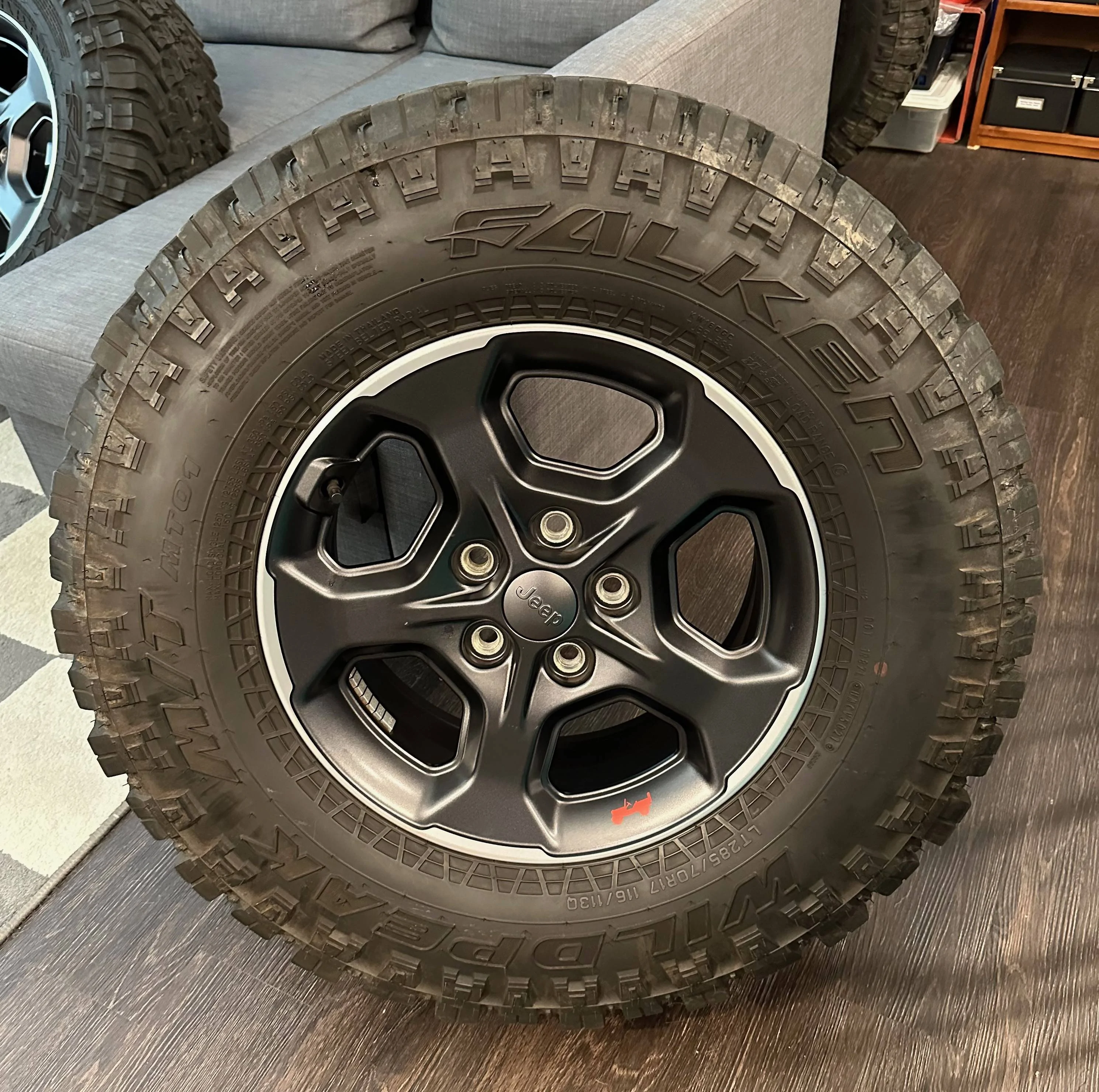 Jeep Gladiator '22 Rubicon Wheels 33" Falken M/Ts 4500 miles - $1000 wheel2_front