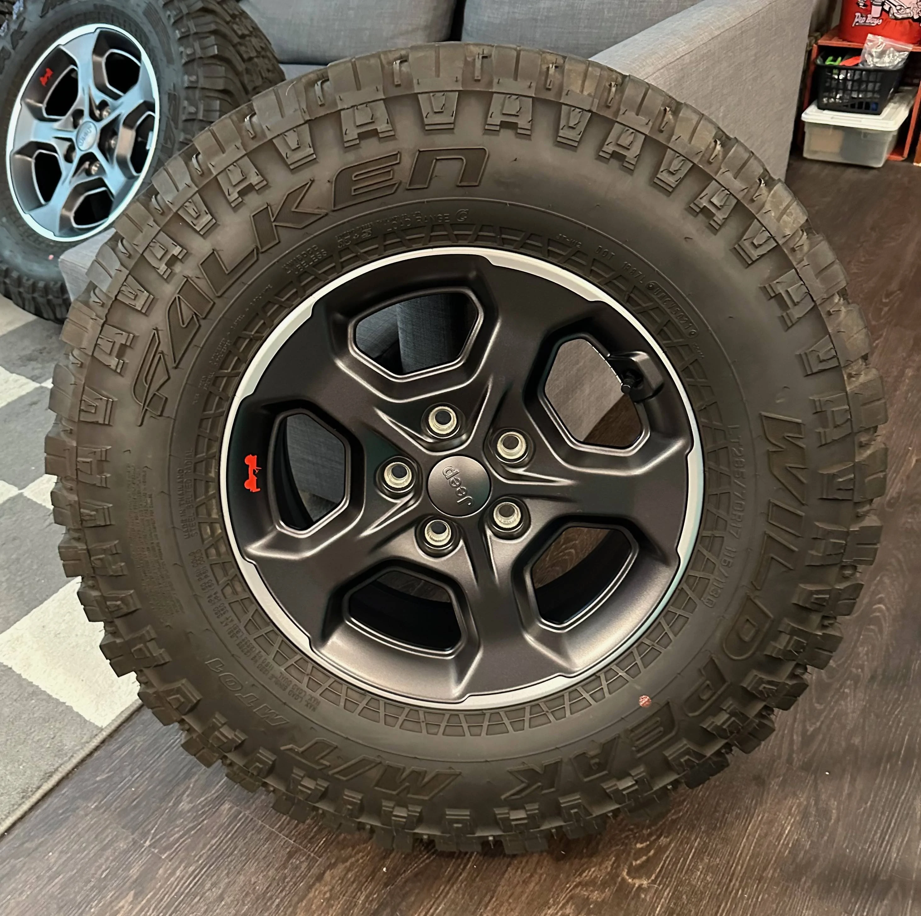 Jeep Gladiator '22 Rubicon Wheels 33" Falken M/Ts 4500 miles - $1000 wheel3_front