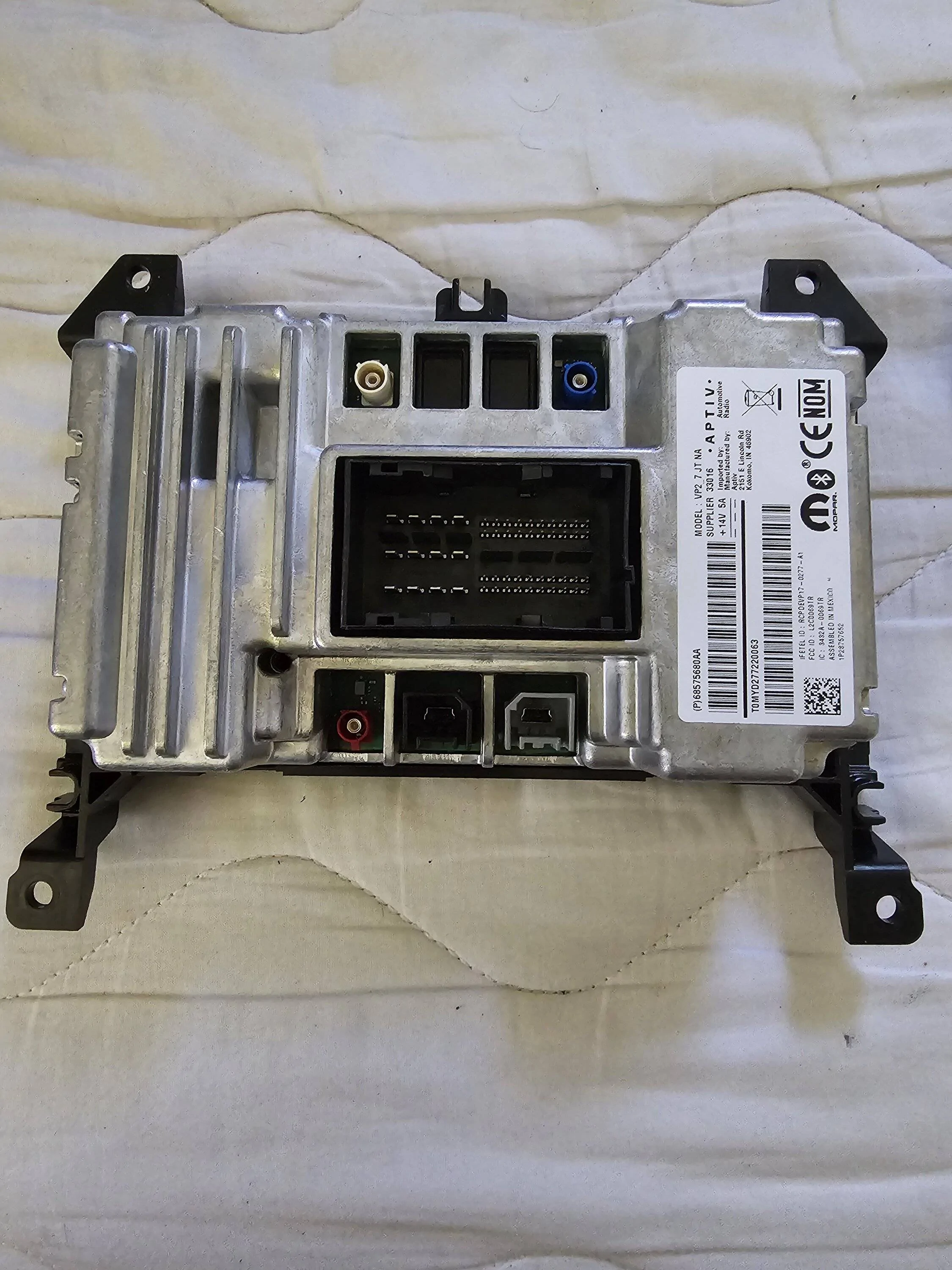 Jeep Gladiator Installing XM Radio on my 2023 Gladiator Sport S...Have questions 20230730_125125