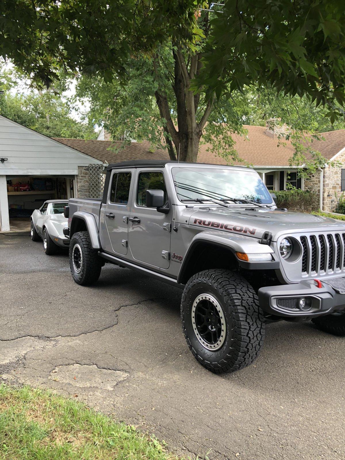Jeep Gladiator So here's what I am thinking... 23E81EAF-1FE1-4267-9A69-31A08A0CFF92