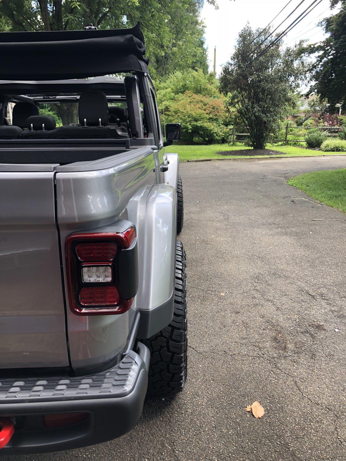 Jeep Gladiator So here's what I am thinking... B395DF2D-D9BB-47E8-8DA7-DF8150AC1584