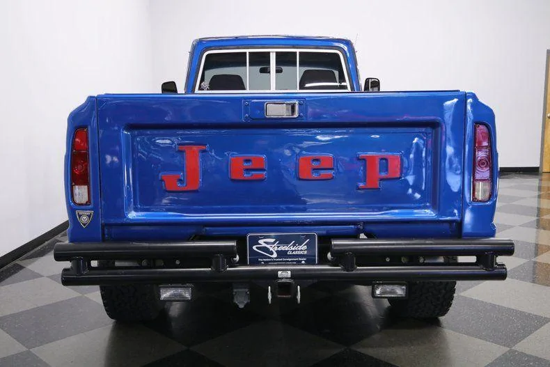 Jeep Gladiator HYDRO BLUE PEARL Gladiator JT Club glad-tailgat