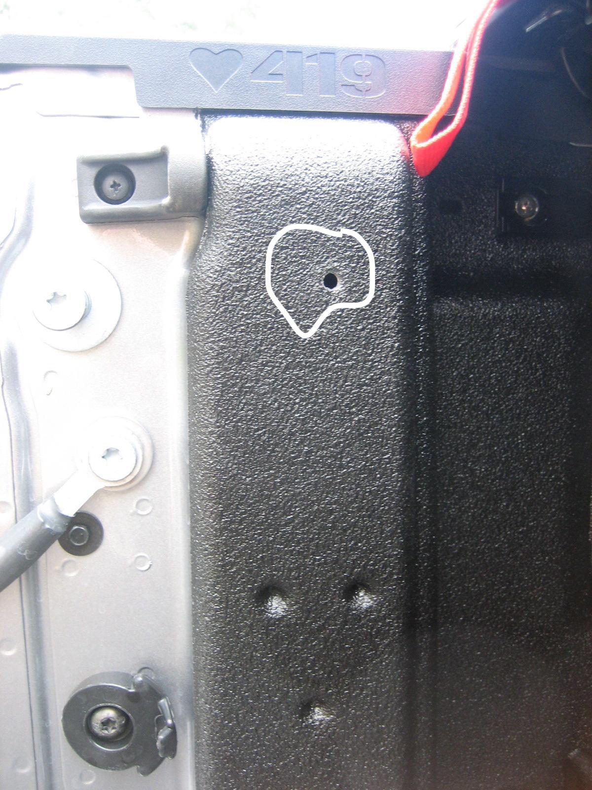 Jeep Gladiator My $10.00 Tonneau cover lock IMG_0245.JPG