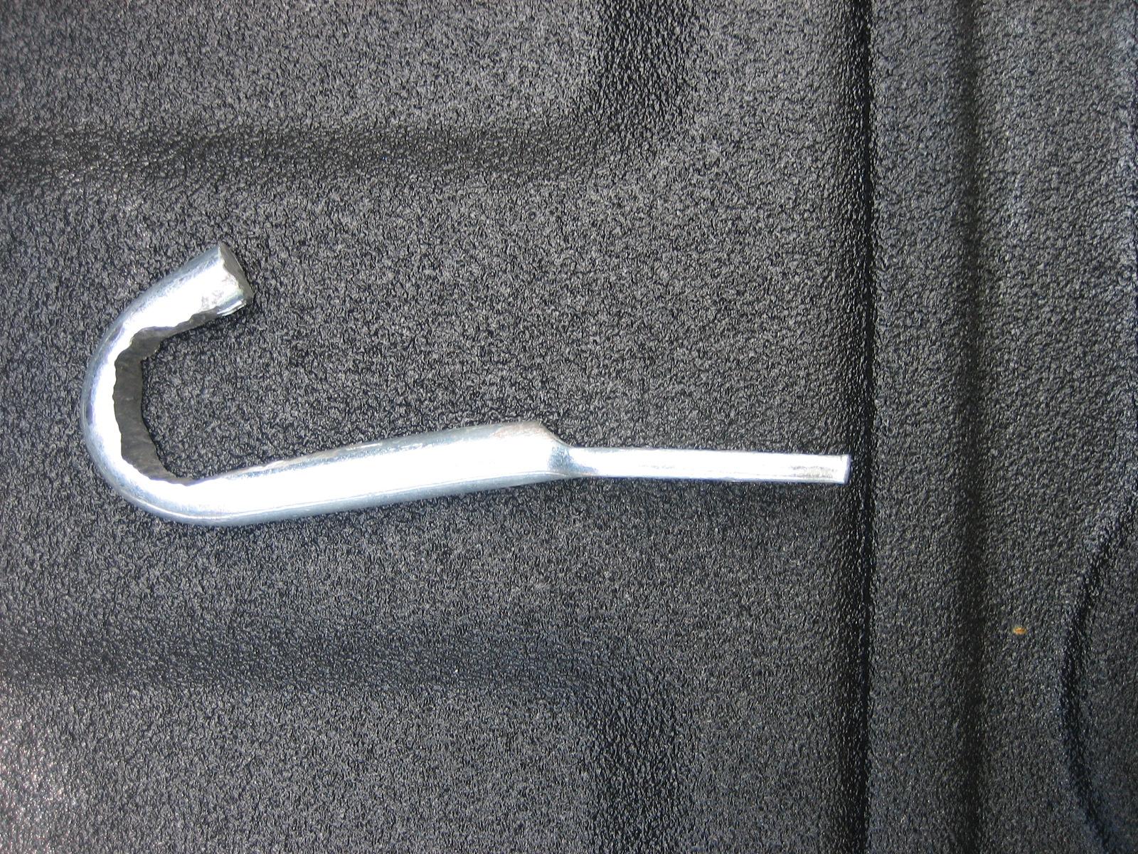 Jeep Gladiator My $10.00 Tonneau cover lock IMG_0247.JPG