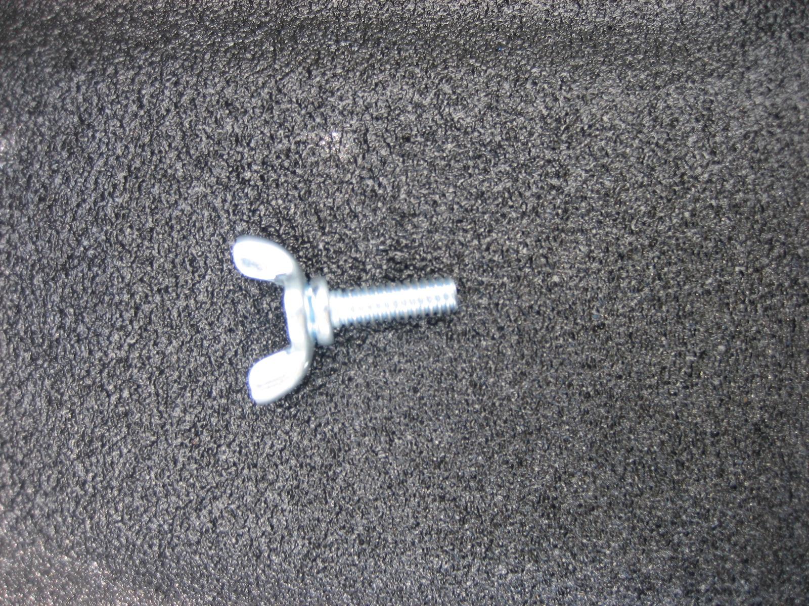 Jeep Gladiator My $10.00 Tonneau cover lock IMG_0248.JPG