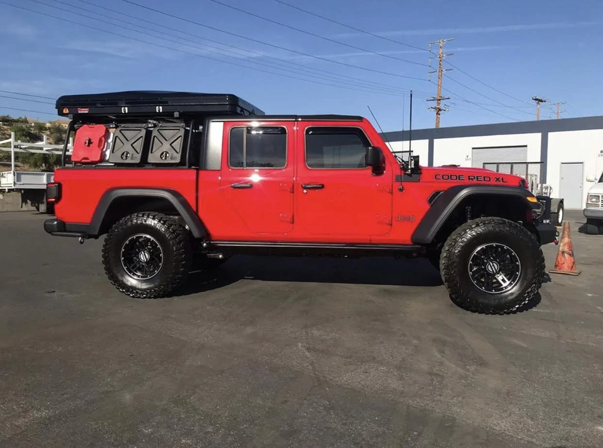 Jeep Gladiator FIRECRACKER RED Gladiator JT Club 0A0477B9-D728-44FB-950C-AE319A4CB2F9