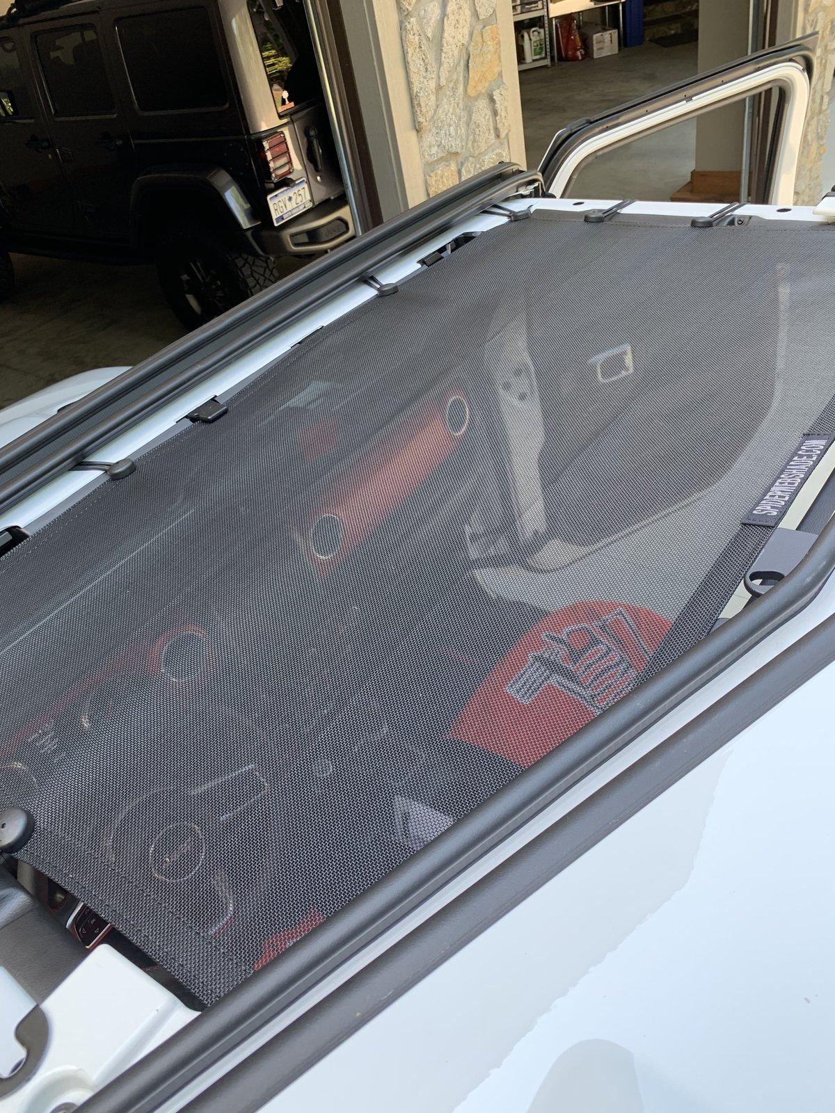 Jeep Gladiator Alien Sunshade, Spider webshade, or other? B3181859-44DE-49CC-A6B6-3EC39BBDAA66