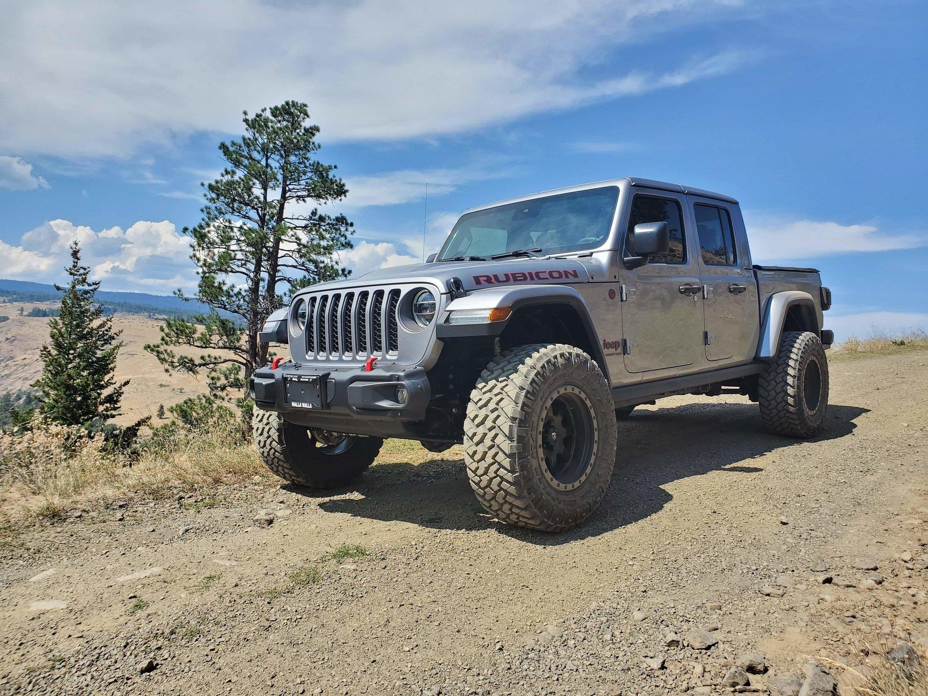 Jeep Gladiator Photograph of the Month Contest - November 2019 received_757377884679054