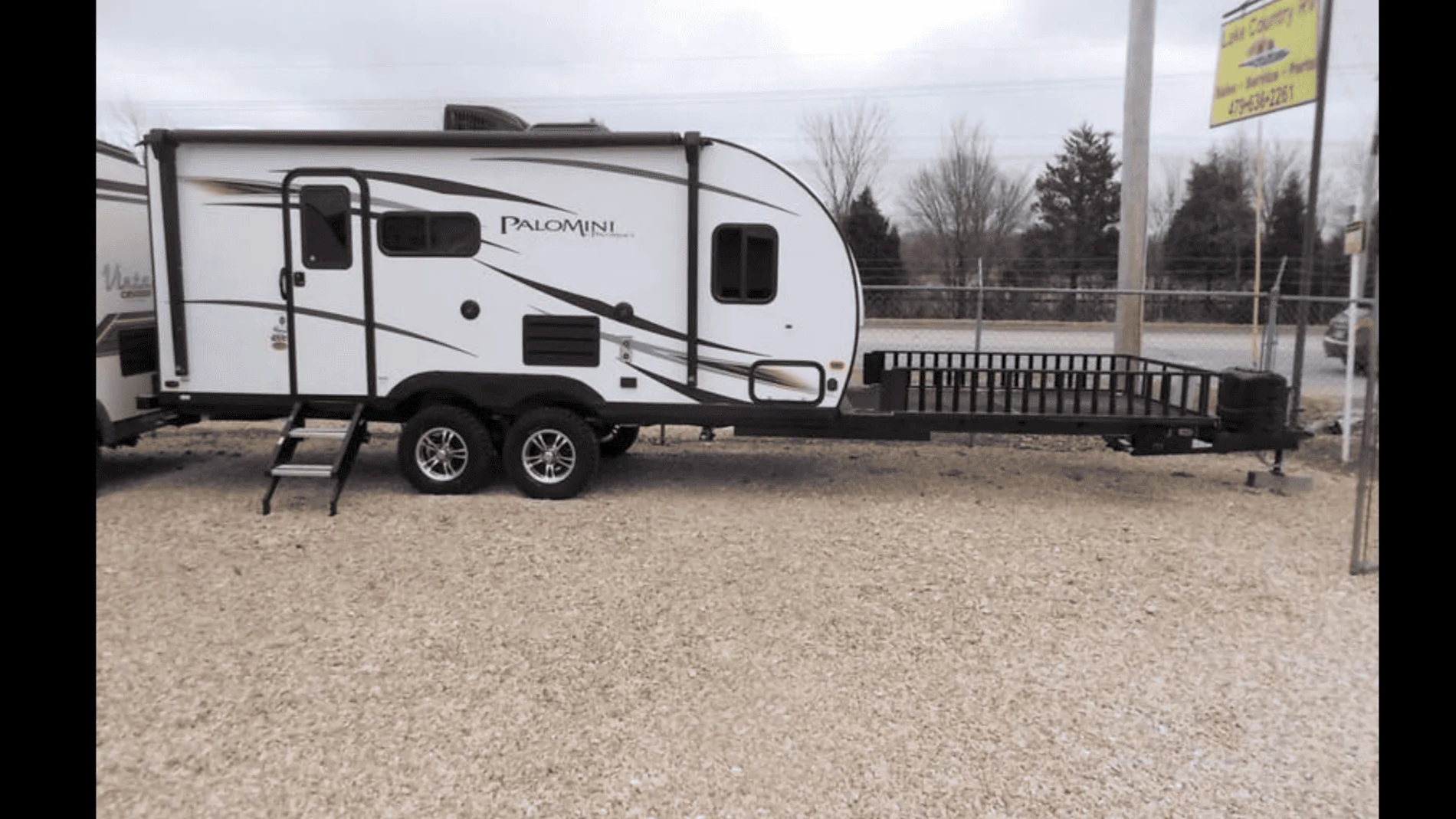 Jeep Gladiator Off-road camper options for the Gladiator BB28297C-065B-4A69-9D34-A7725BC3584D