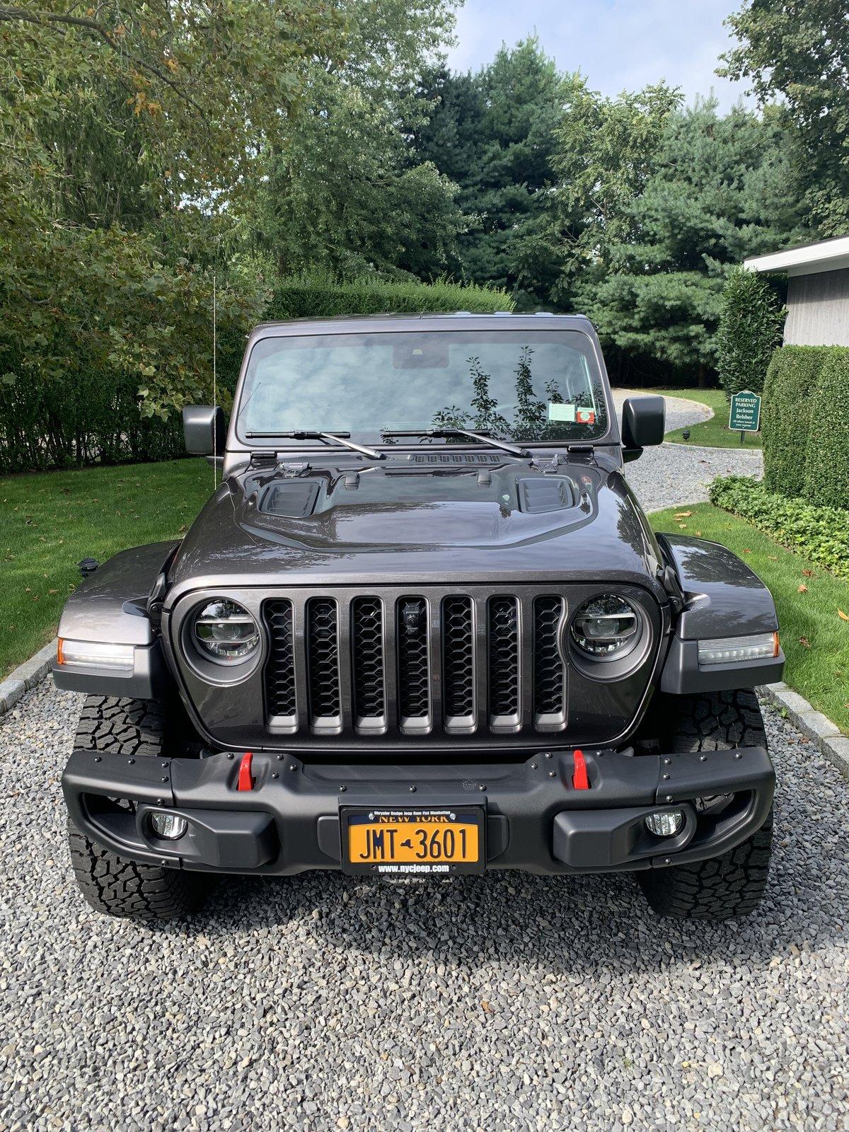 Jeep Gladiator GRANITE CRYSTAL JT Gladiator Club A5D1F57C-0BF8-48B1-A5E5-E9B1A7565CED