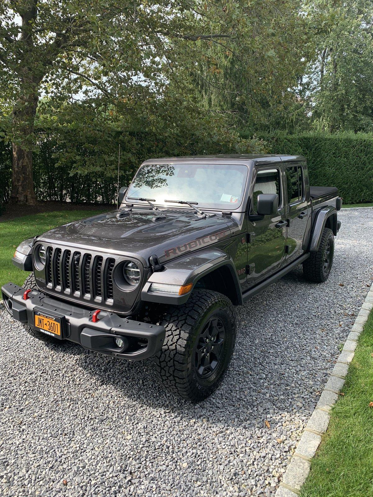 Jeep Gladiator First Granite Crystal VIN# Post Here 697B19A5-C80A-44D3-B3D0-CDDFAACB4B4E