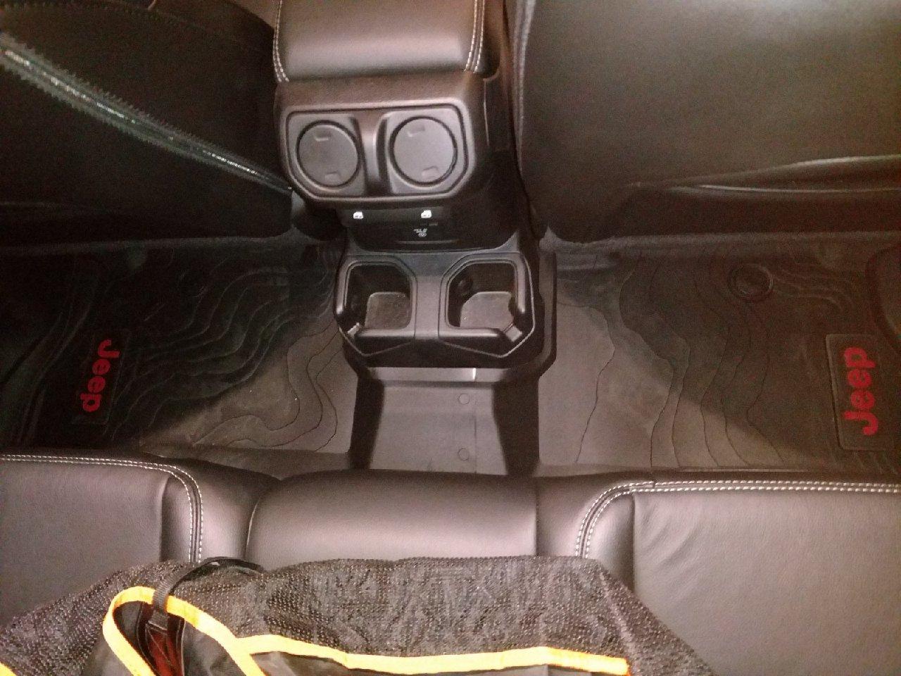 Jeep Gladiator Daily driver accessories IMG_20190914_180033109