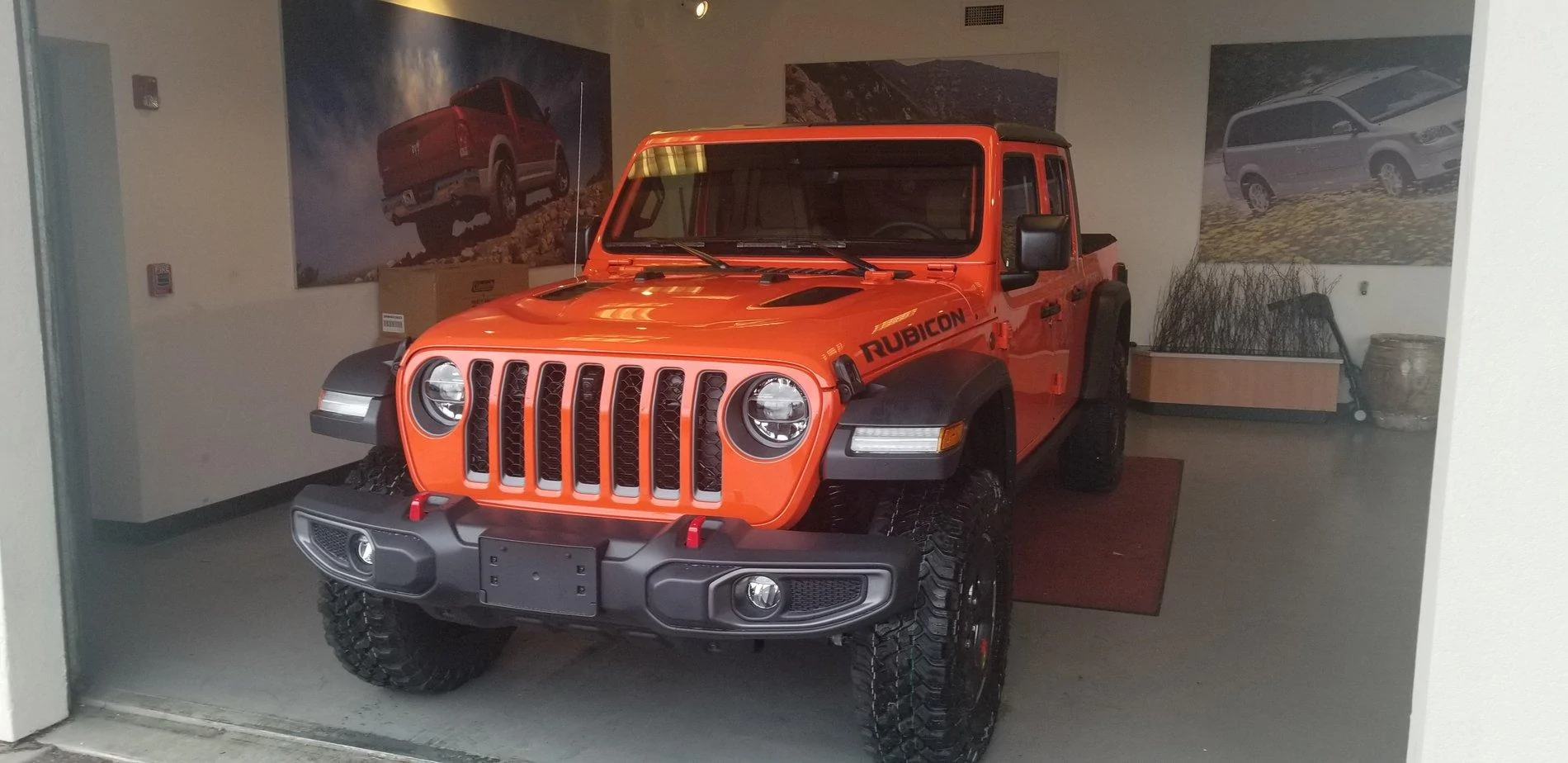 Jeep Gladiator Took Delivery of Your JT? Sign in Here! 20190910_101214