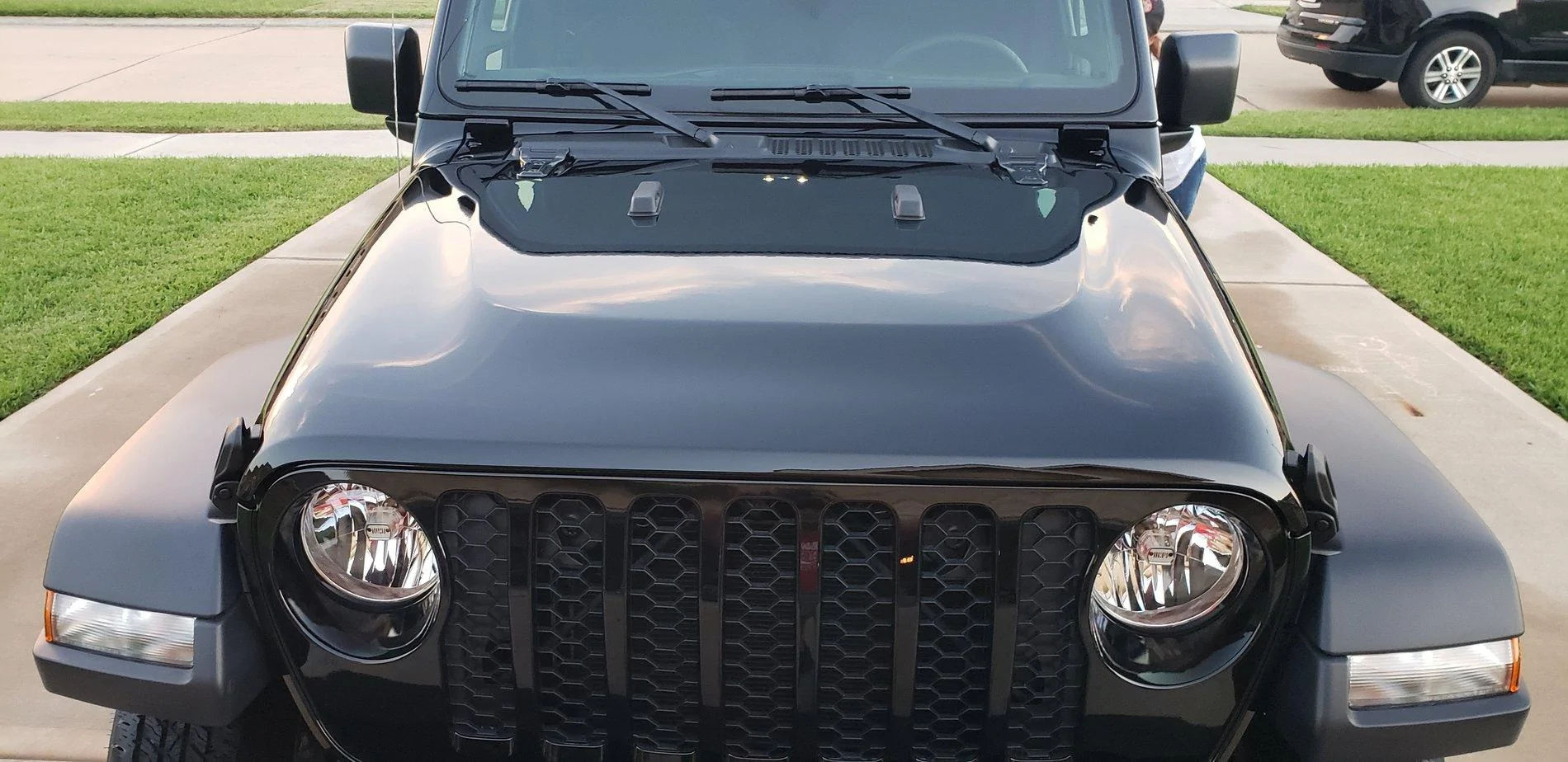 Jeep Gladiator BLACK Gladiator JT Club 20190915_191800