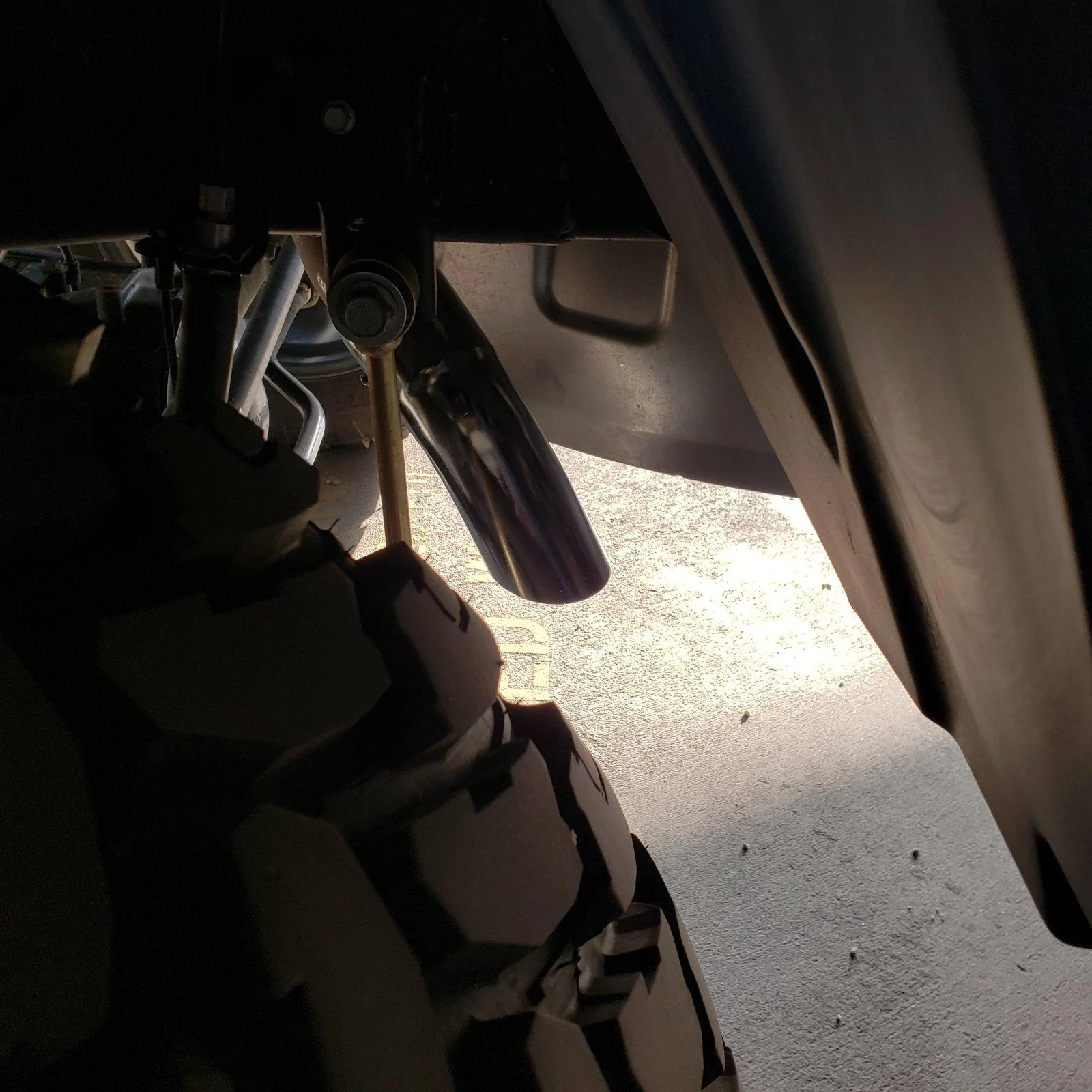 Jeep Gladiator Anyone removed the exhaust resonator yet? 20190909_081339