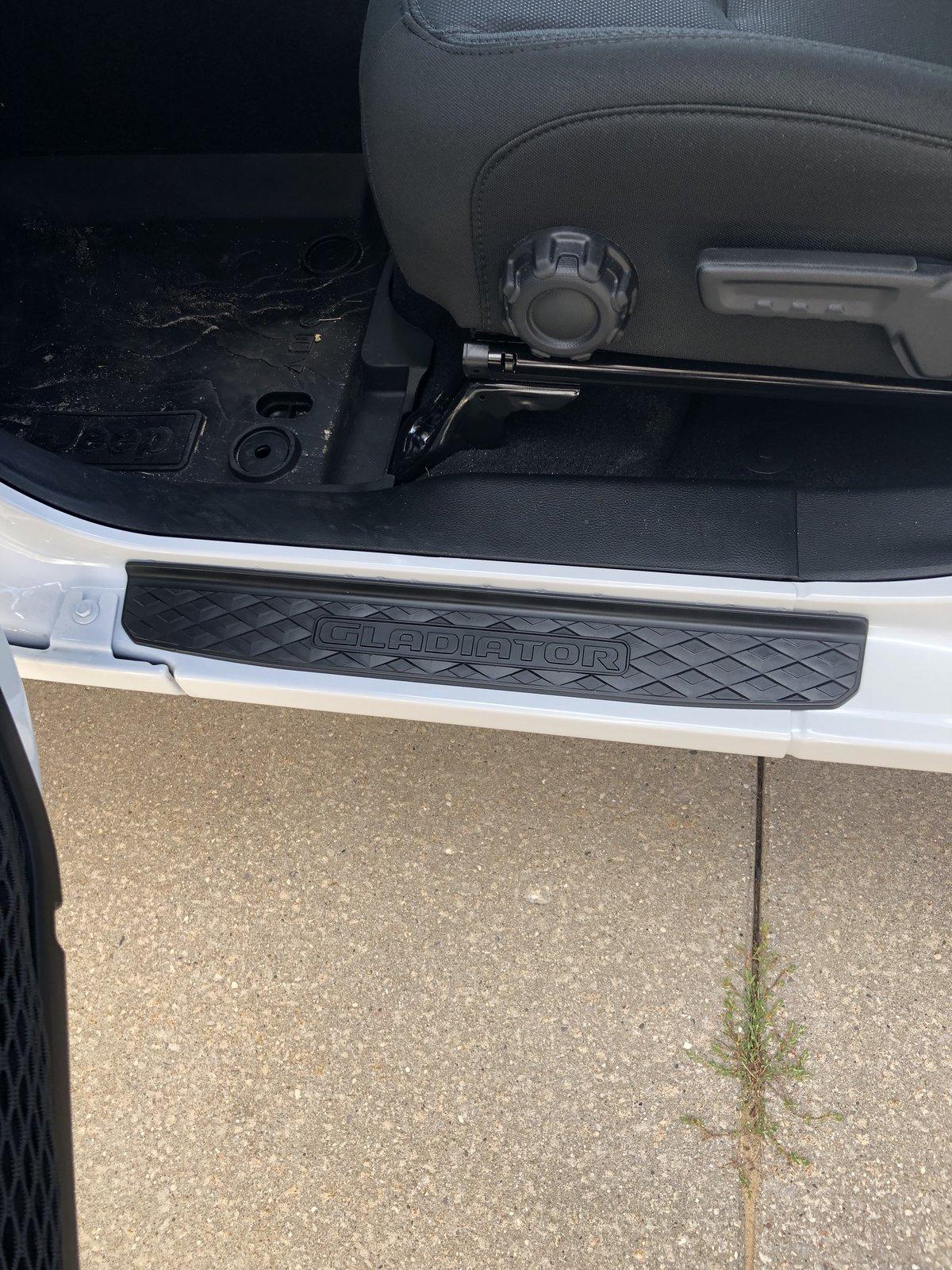 Jeep Gladiator What did you do WITH your Gladiator today? EAEFB0AD-A4CA-47BC-915C-A31D69FB7035