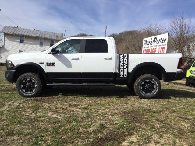 Jeep Gladiator Is The Gladiator THAT Ugly? 7ad1ad69ff6eca693edee2446cd20e6a