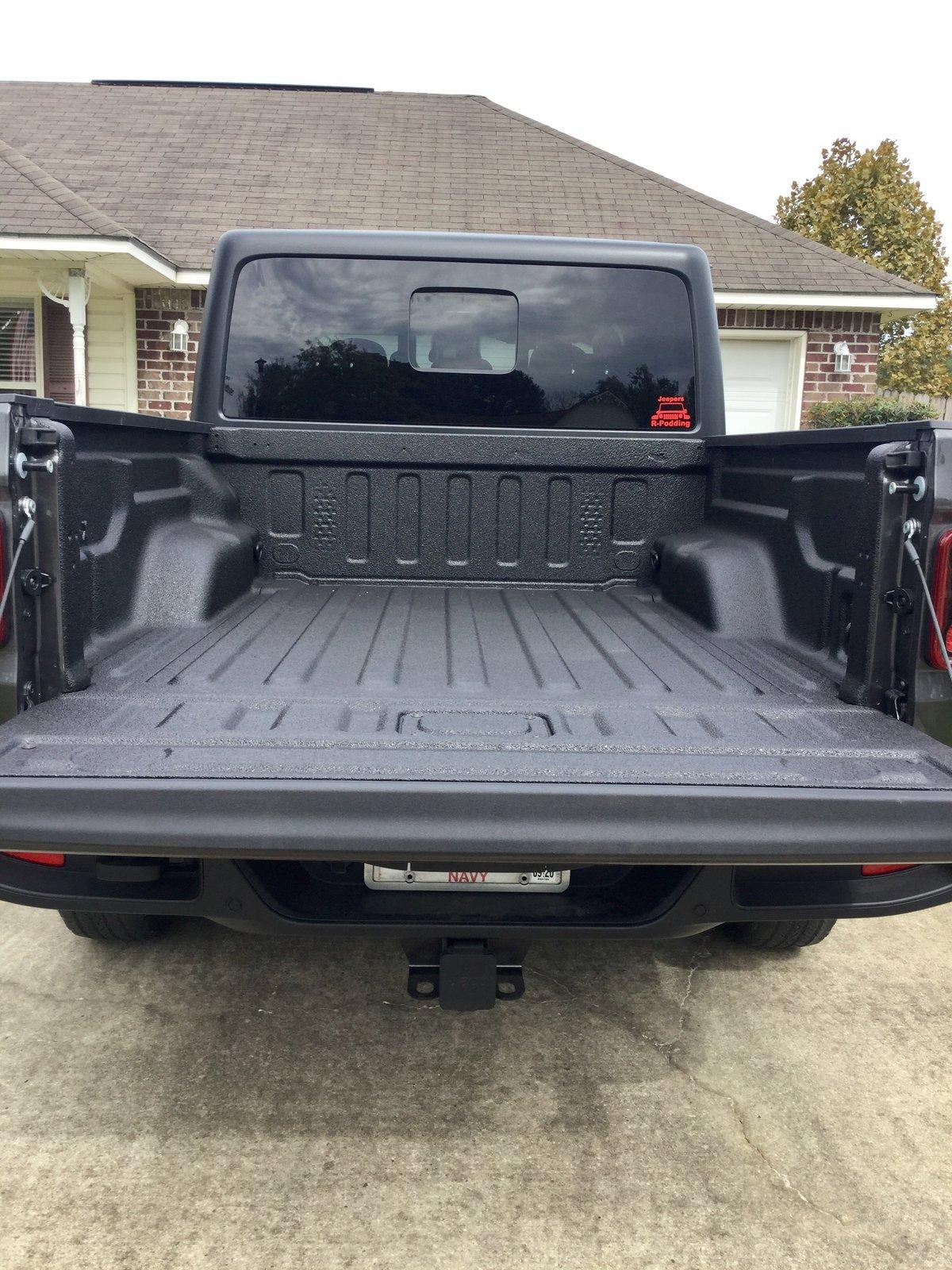 Jeep Gladiator LineX 75548274-66CA-4B4E-8B47-A0E903A34BA6