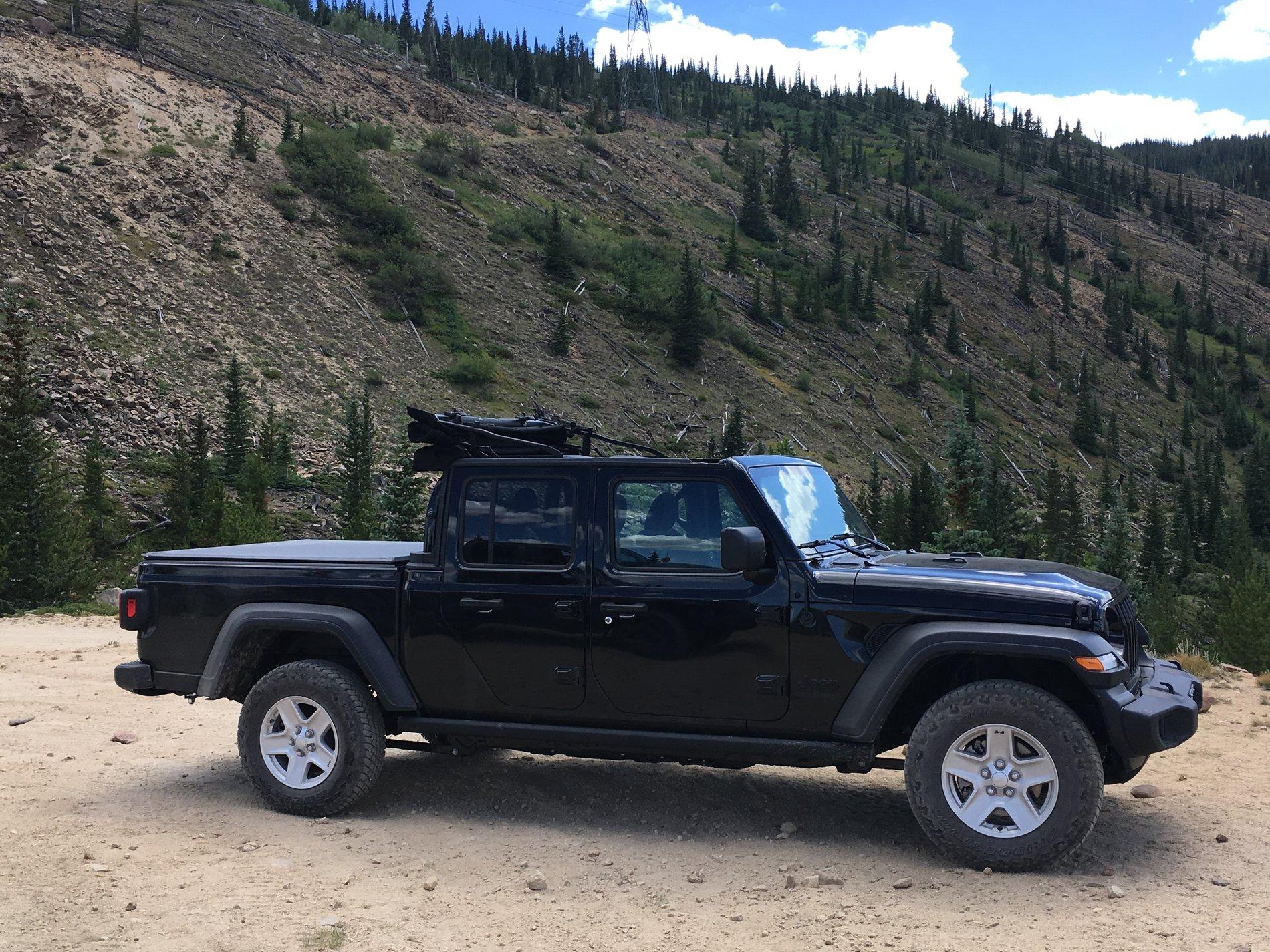 Jeep Gladiator Is The Gladiator THAT Ugly? 84CC9782-BED0-4FE5-BF76-402D0F17487D
