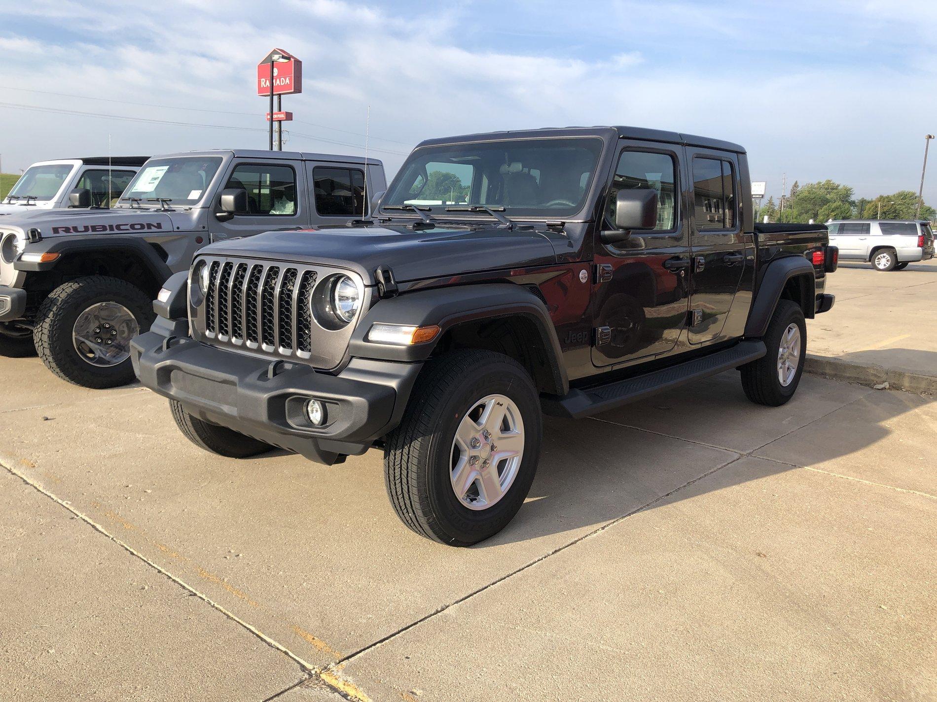 Jeep Gladiator Below Invoice Discussion @ Motor Inn of Spirit Lake image_90432240.JPG