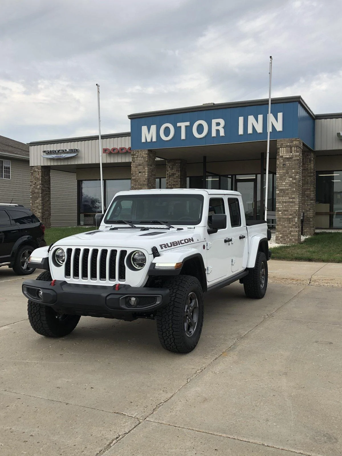 Jeep Gladiator Below Invoice Discussion @ Motor Inn of Spirit Lake 6645D3A8-C6C5-4C32-B0A6-538D421D21DD