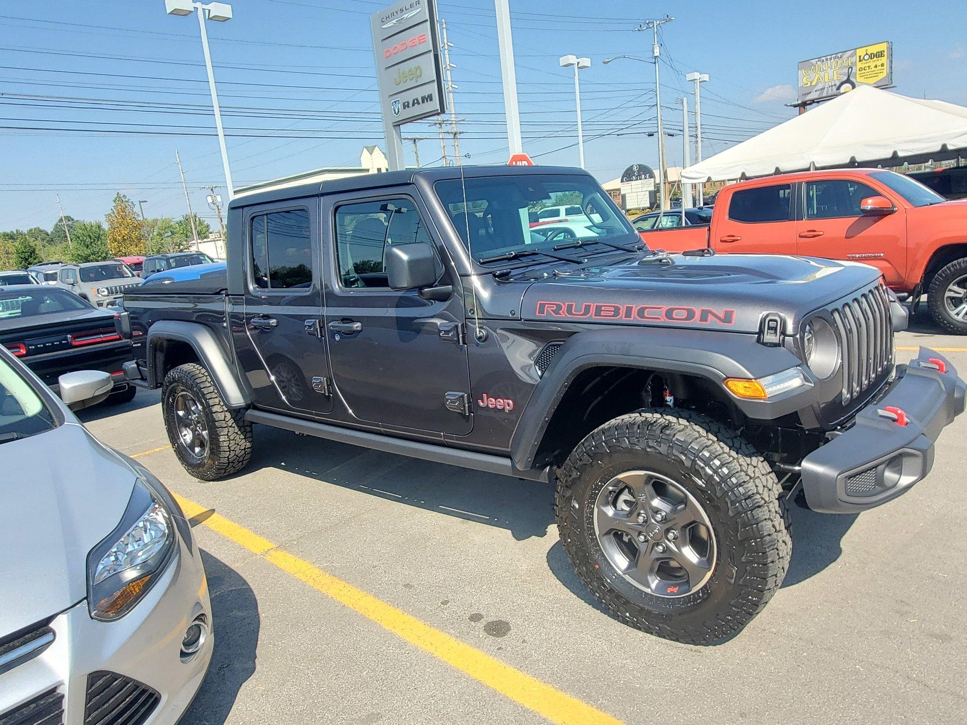 Jeep Gladiator First Granite Crystal VIN# Post Here 20190917_105434