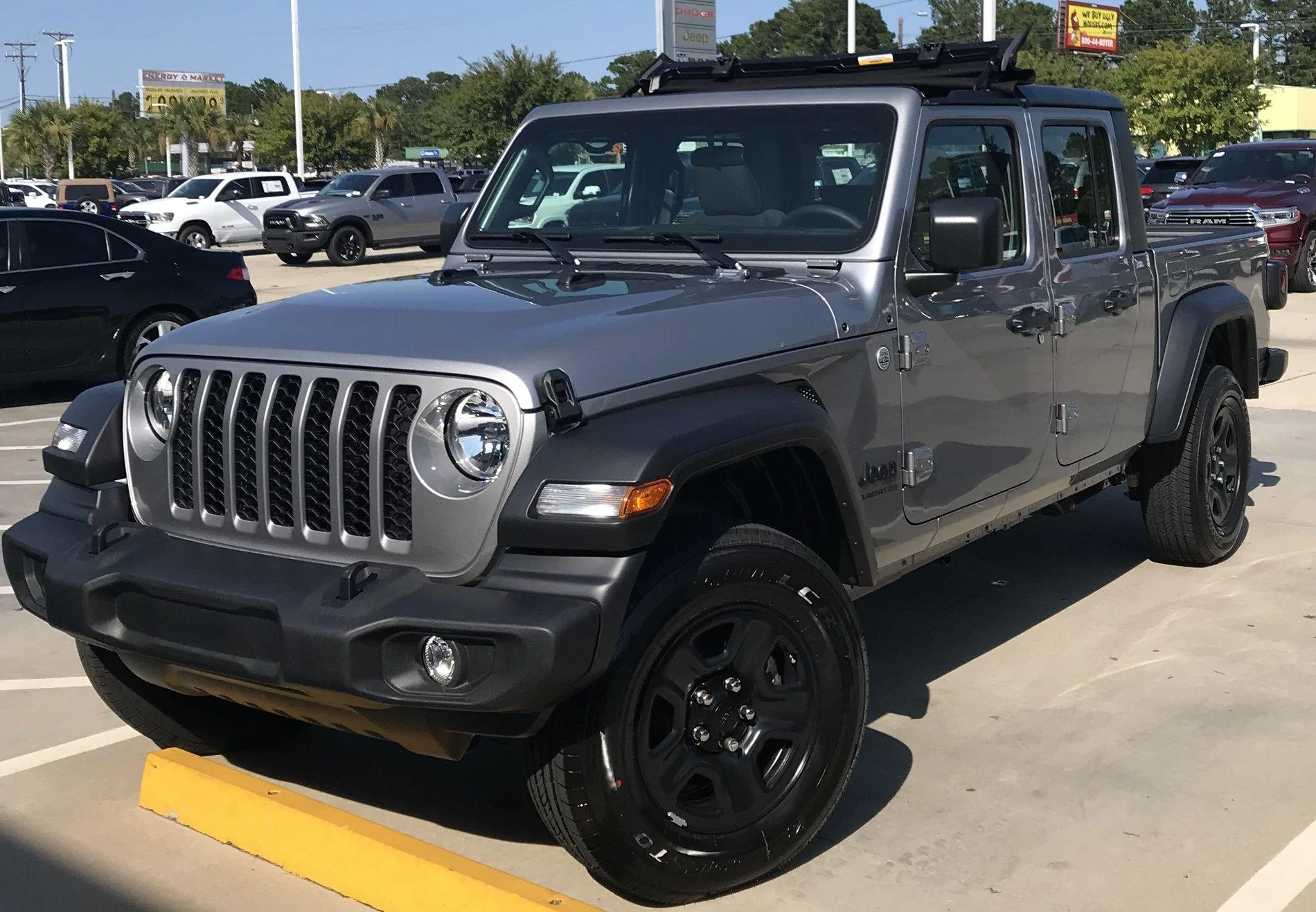 Jeep Gladiator Anyone with the Base Sport? 35DF6913-02F7-4151-B732-1E97AA60355C
