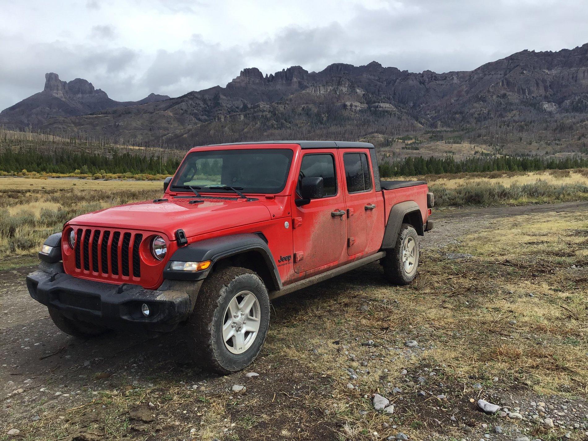 Jeep Gladiator What did you do WITH your Gladiator today? 98ED8E26-1255-4968-928B-EACCB337F81E
