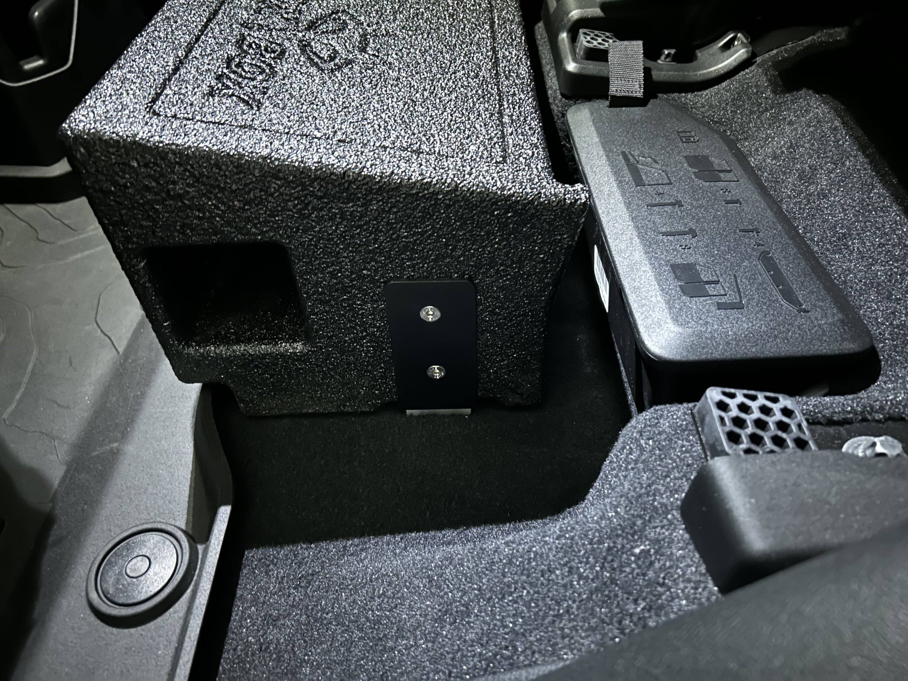 Jeep Gladiator Gladiator Audio Upgrade - Alpine to Audison DSP and Morel Sub - now with added Helix! IMG_9863