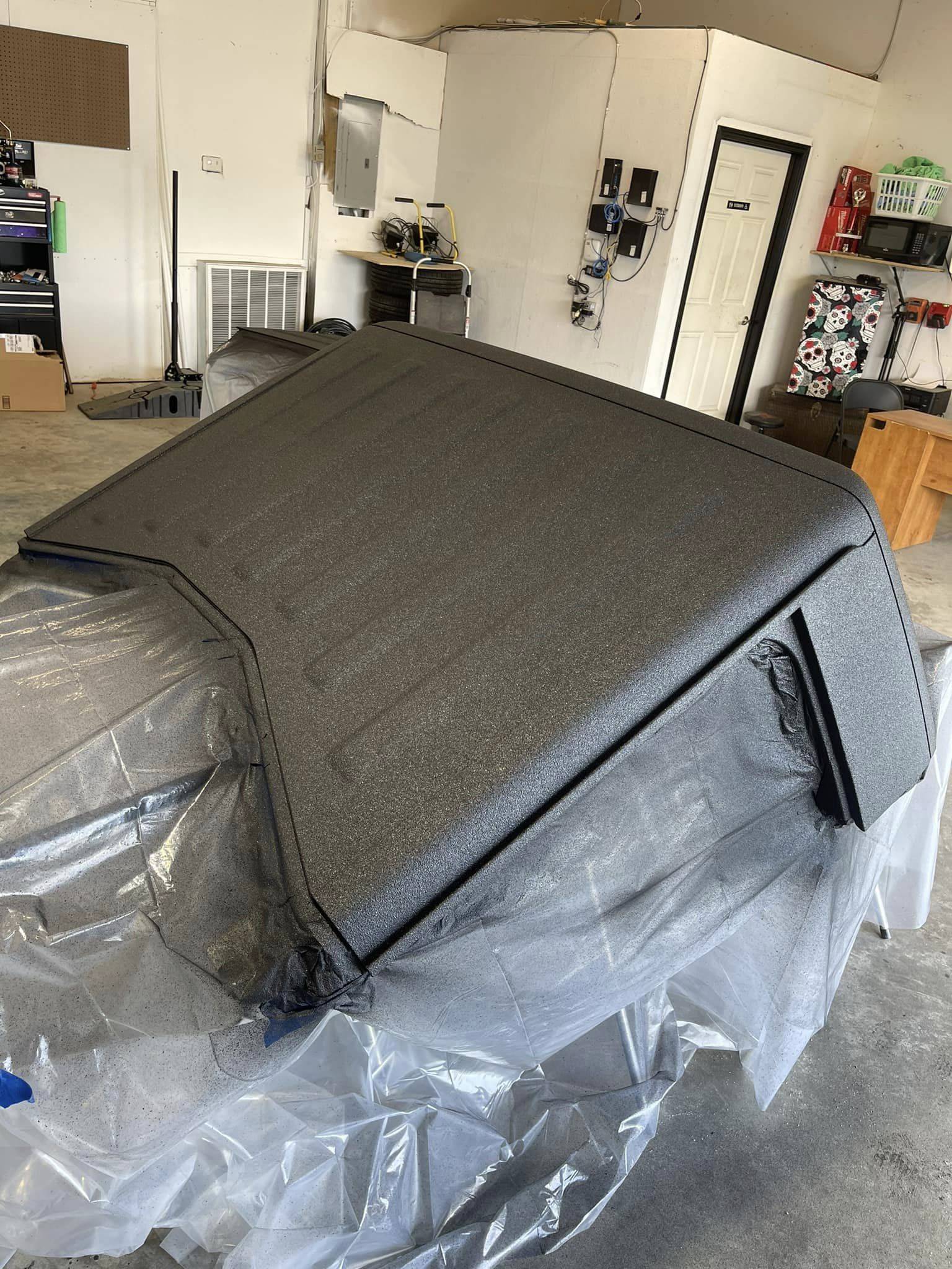 Jeep Gladiator Fix scratched black textured hardtop with Mopar touchup paint? 362977480_6827273450637221_2983340013584324878_n