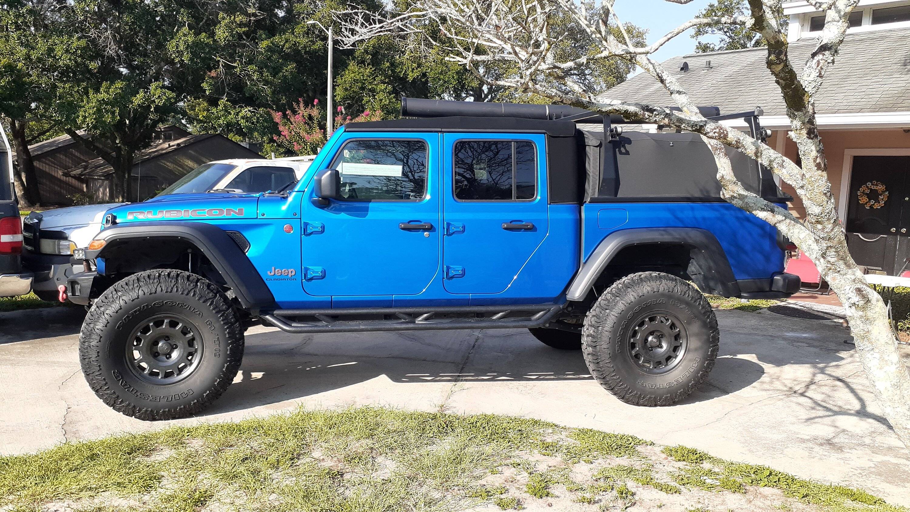 Jeep Gladiator Show me your Gladiators on 40's. 20230730_090039