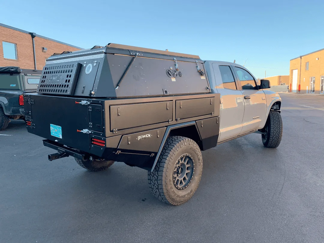 Jeep Gladiator Anyone covert over to a flatbed yet? 1691005864157