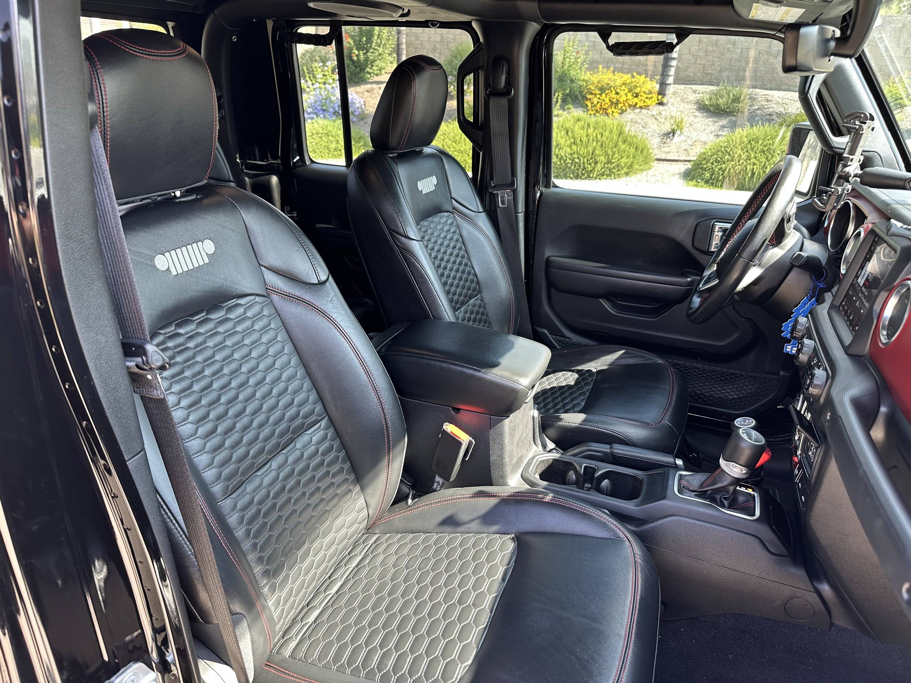 Jeep Gladiator 2021 Jeep Rubicon Gladiator IMG_5385