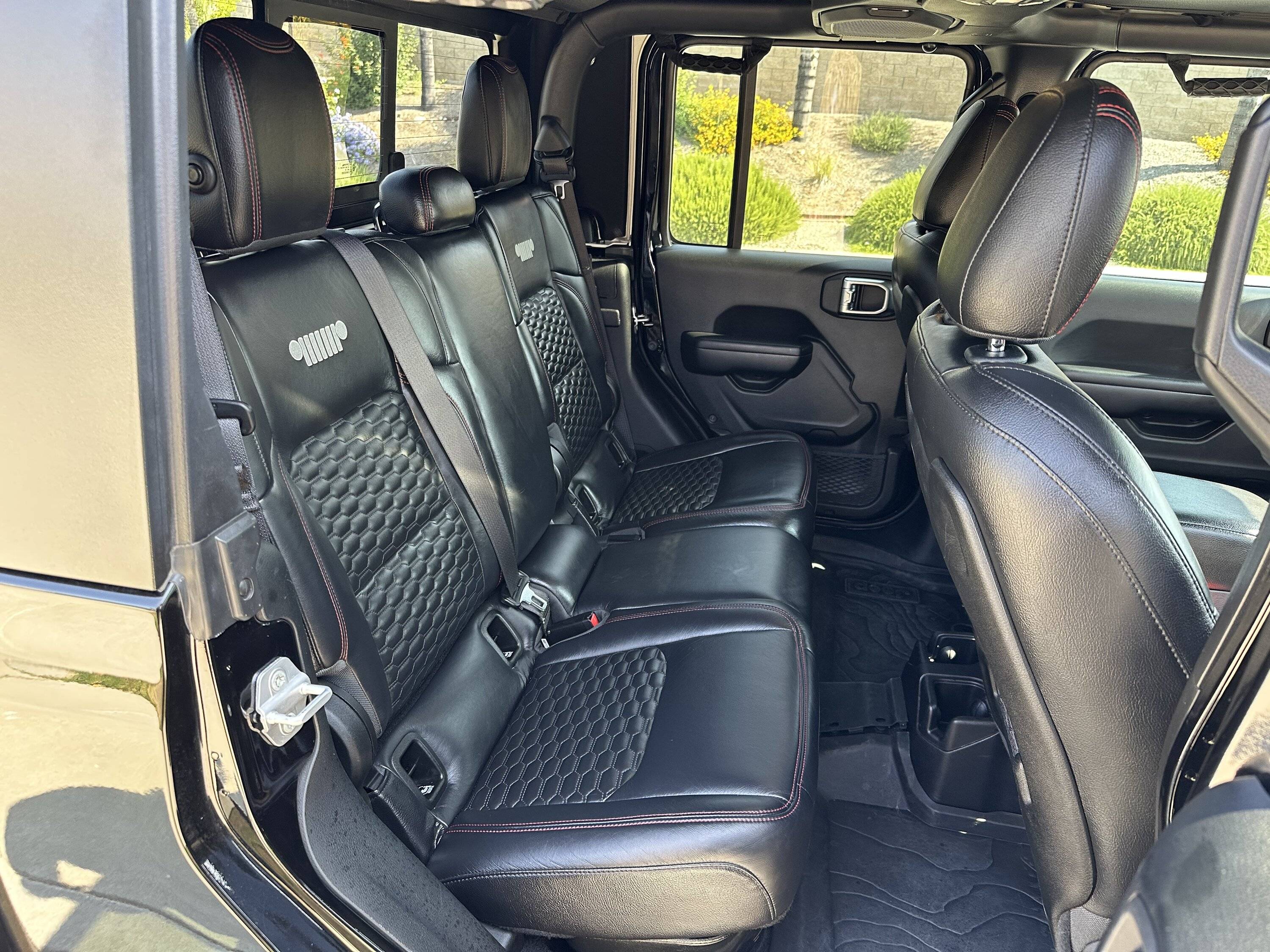 Jeep Gladiator 2021 Jeep Rubicon Gladiator IMG_5386