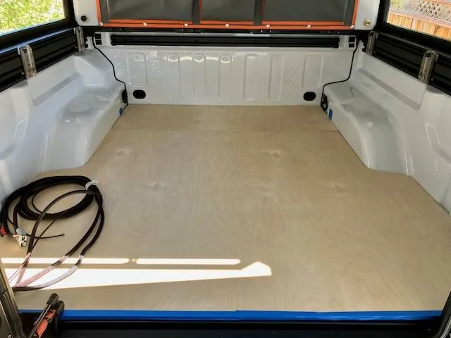 Jeep Gladiator Alu-Cab Canopy Camper Roll Call IMG_5682