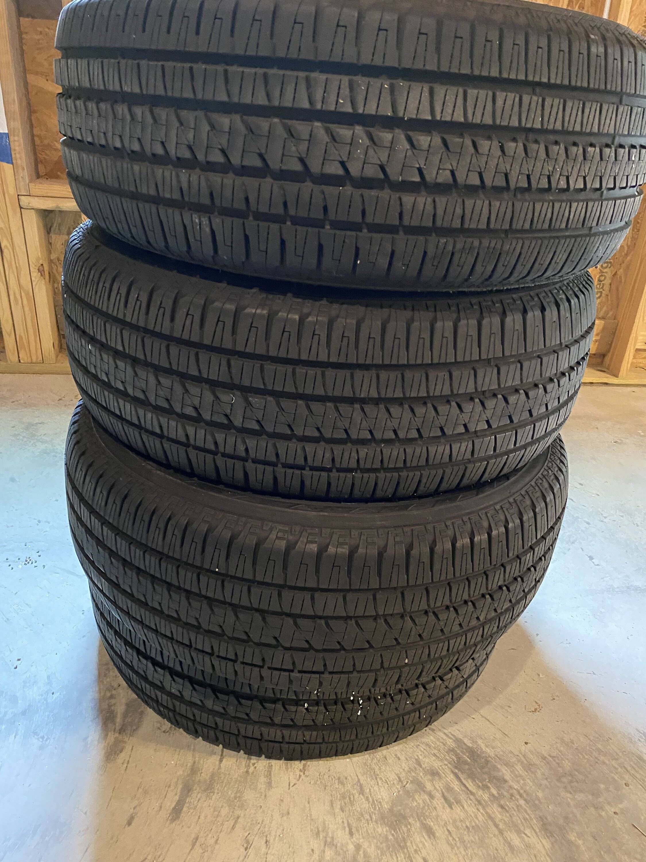 Jeep Gladiator Bridgestone tires for sale IMG_3307