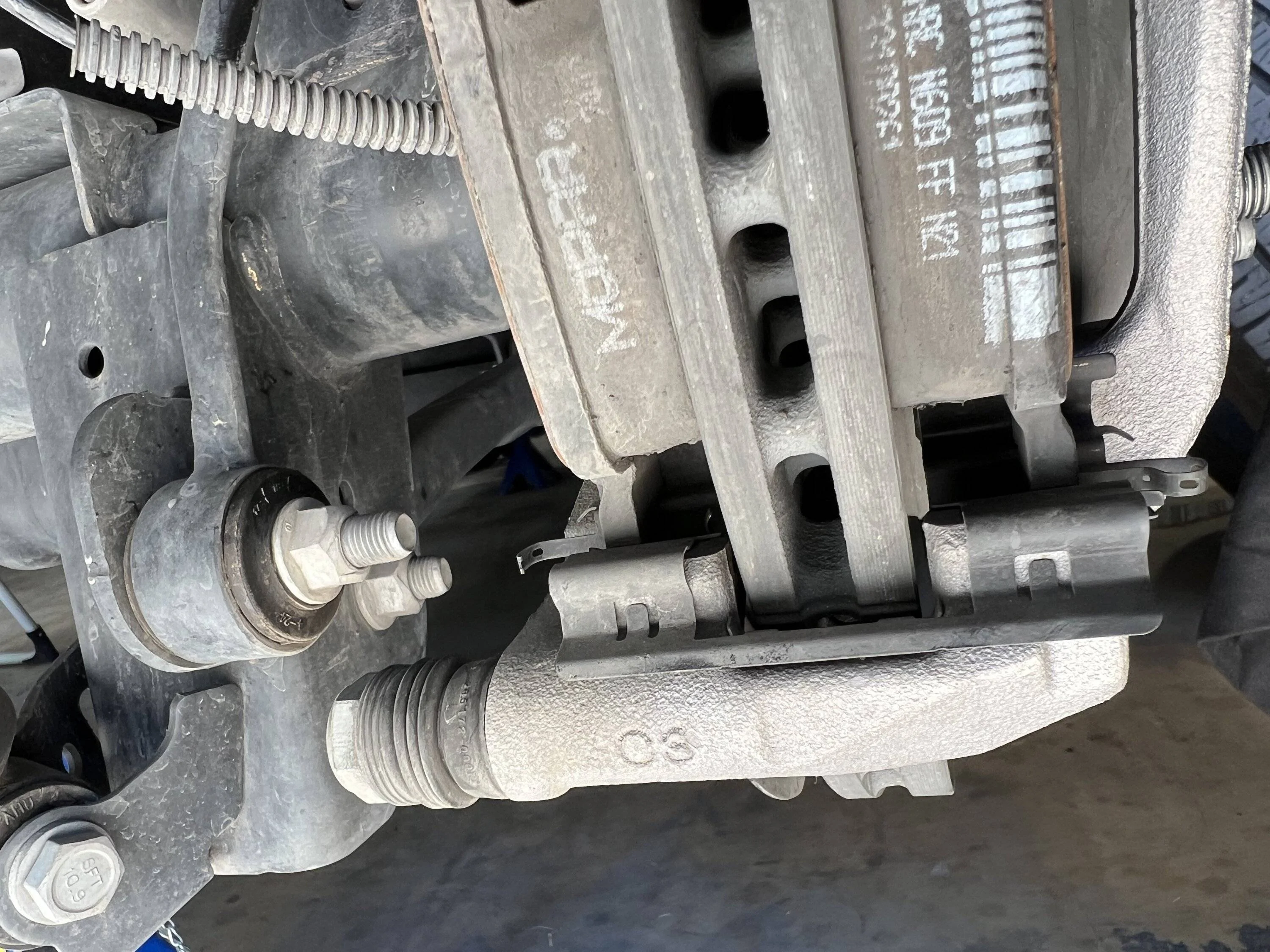 Jeep Gladiator Squeaking Noise at Low Speed ?? IMG_5060