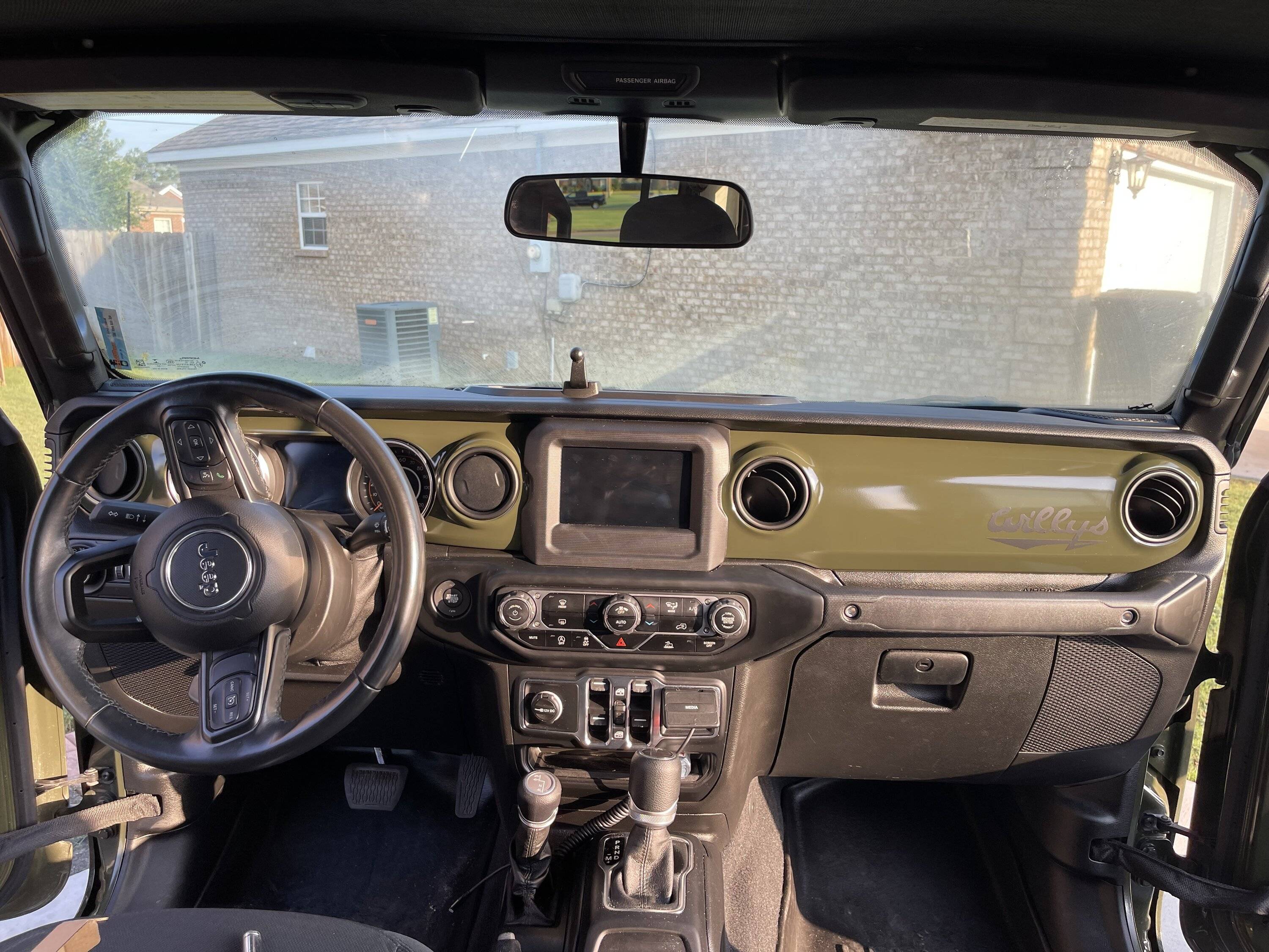 Jeep Gladiator Body color match dash inserts. IMG_5651